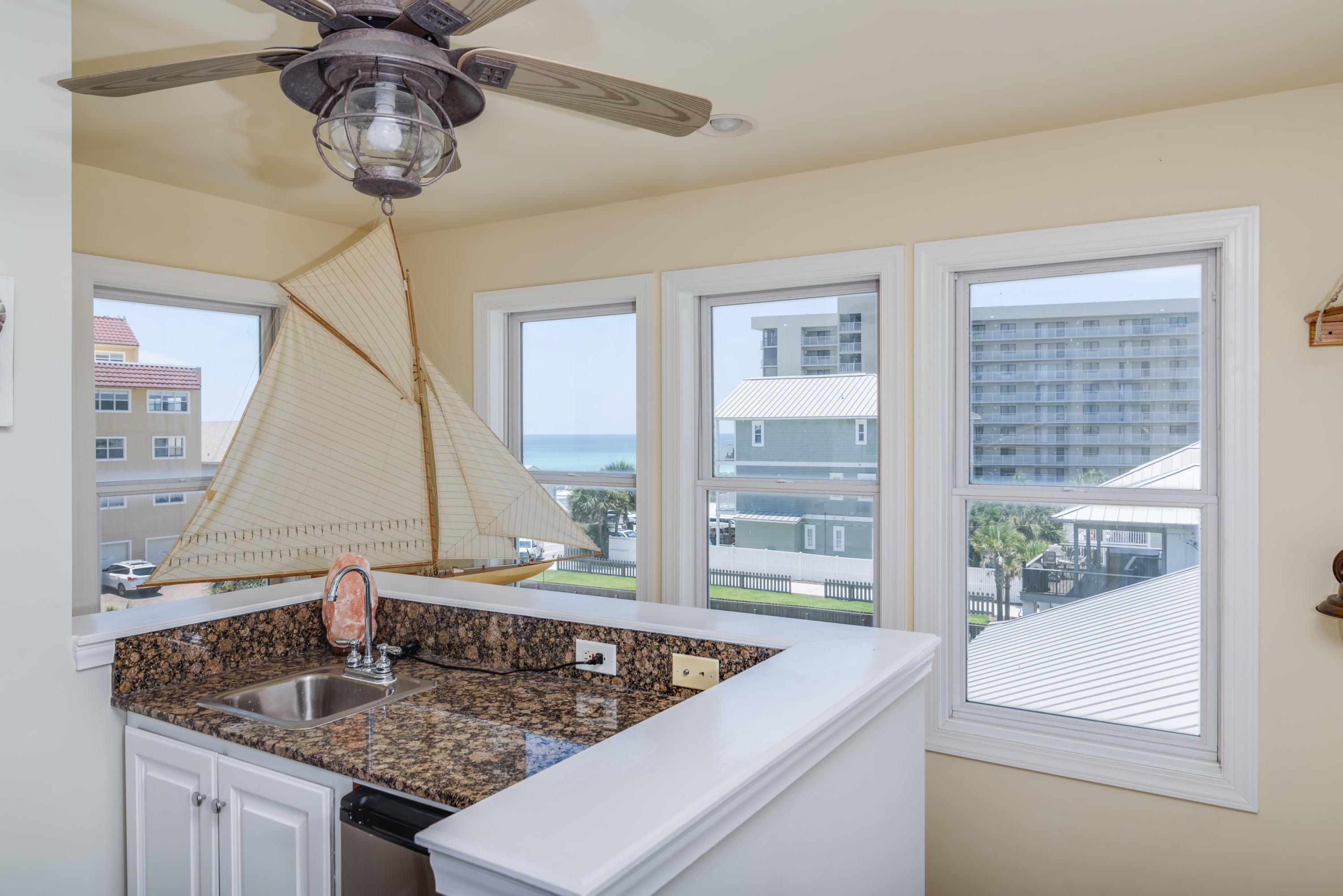 TANG-O-MAR S/D UNREC - Residential