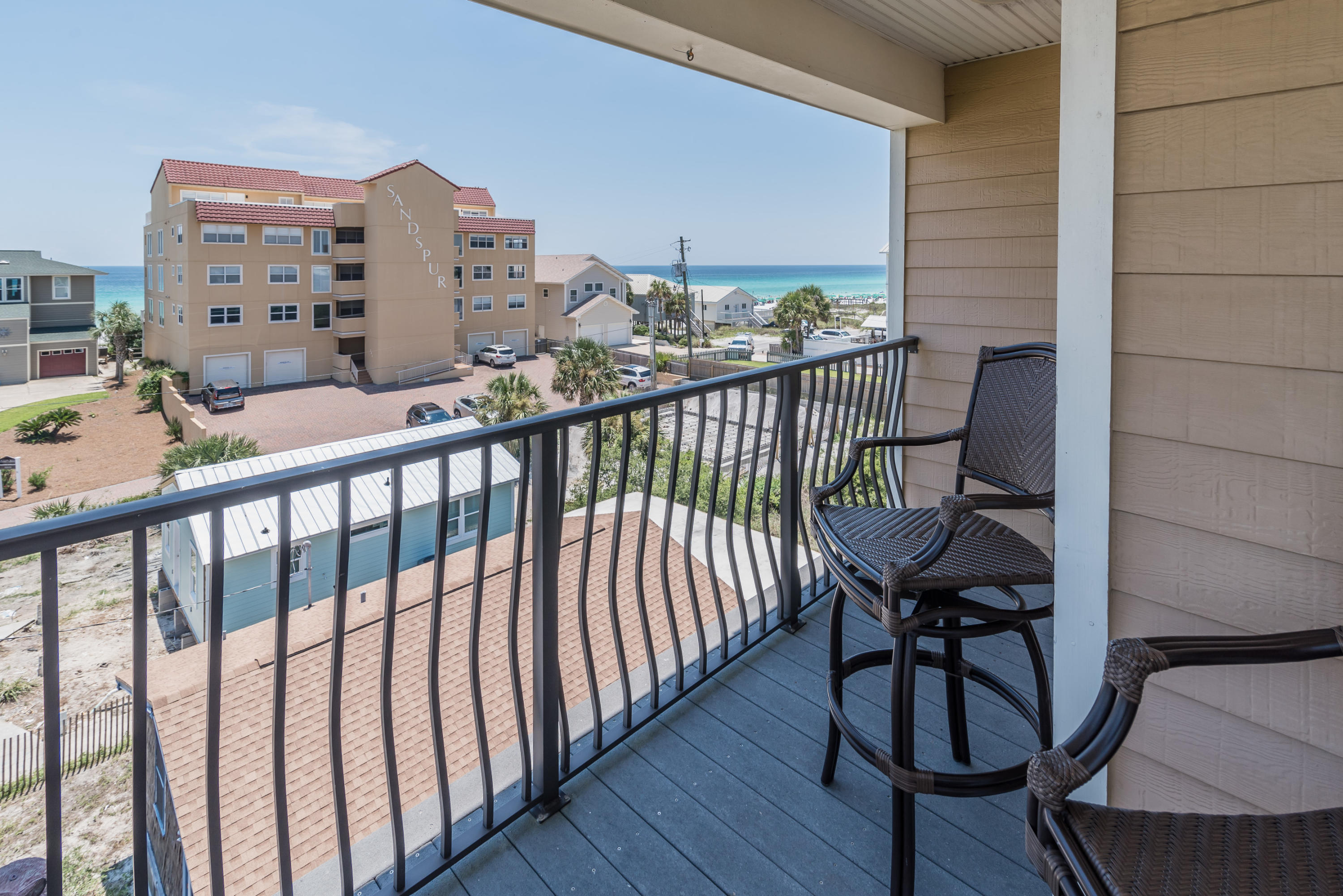 TANG-O-MAR S/D UNREC - Residential