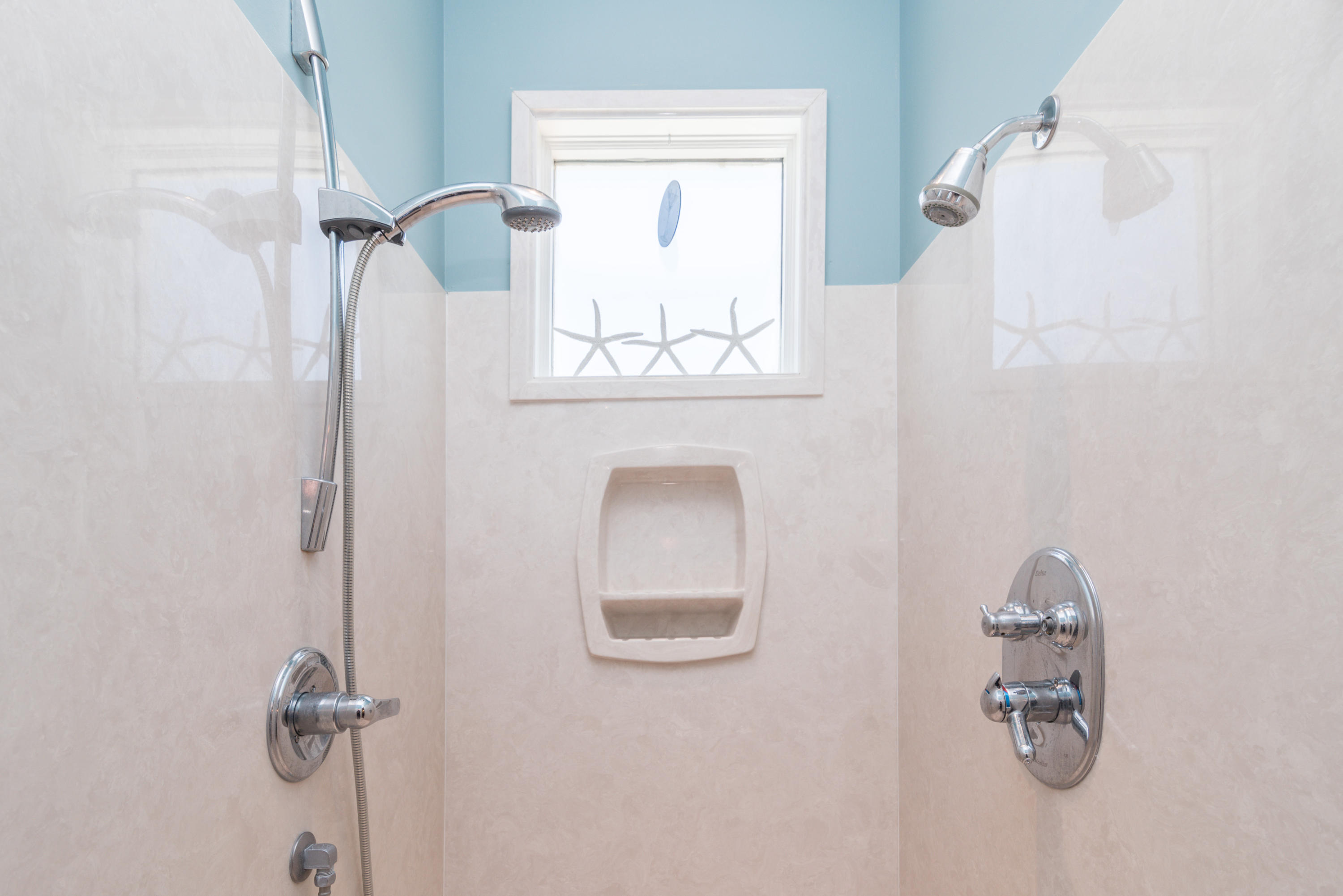 TANG-O-MAR S/D UNREC - Residential