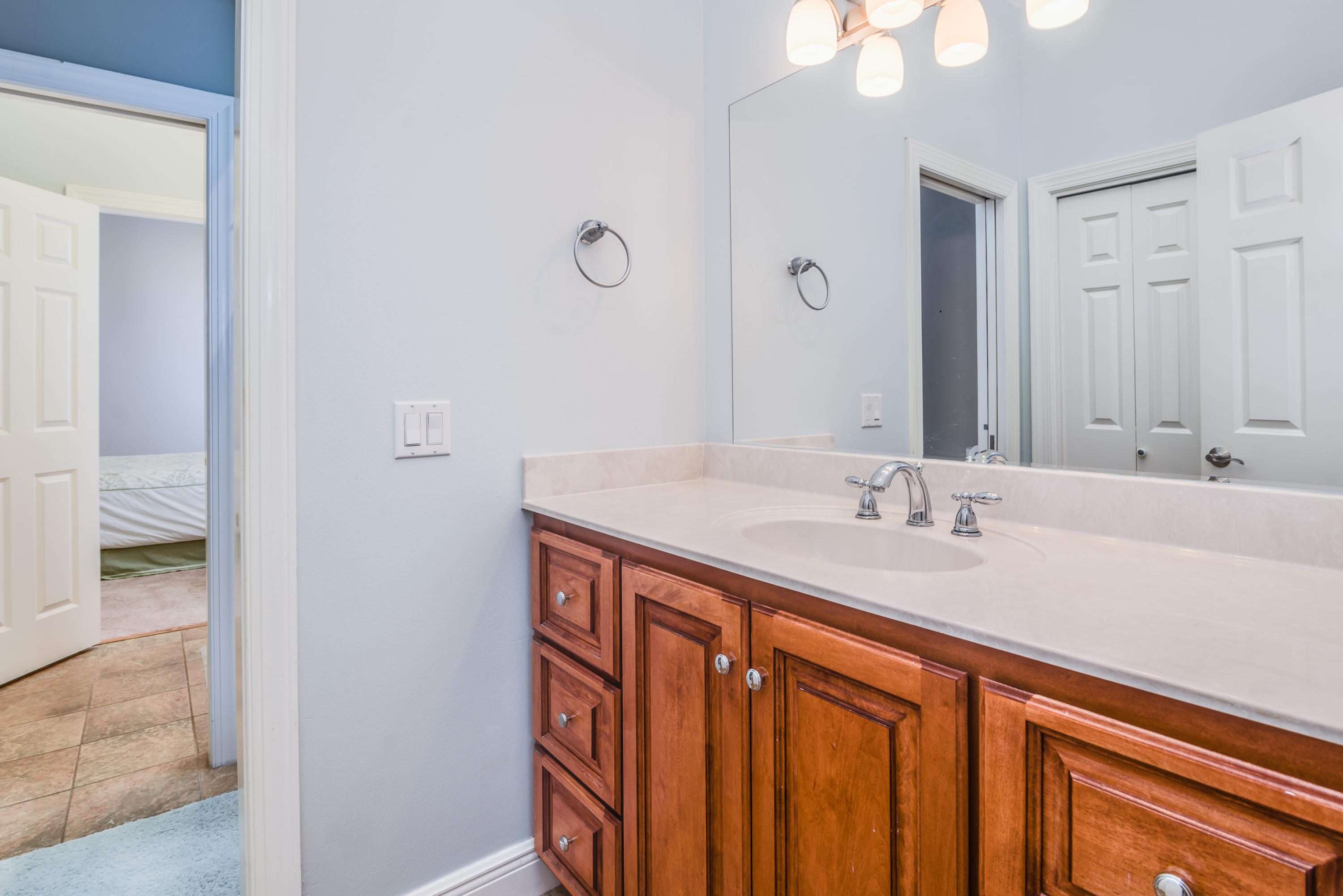 TANG-O-MAR S/D UNREC - Residential