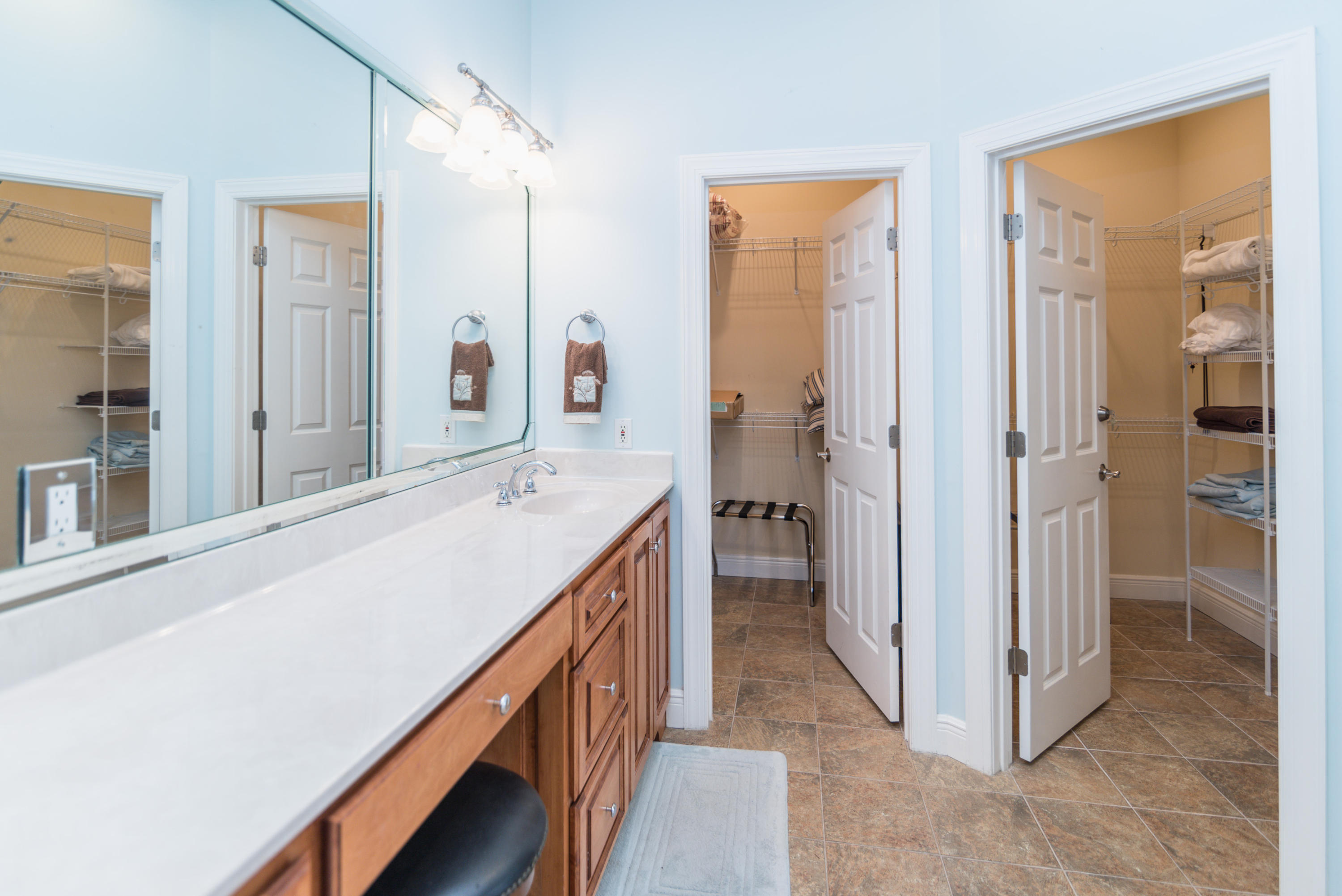 TANG-O-MAR S/D UNREC - Residential