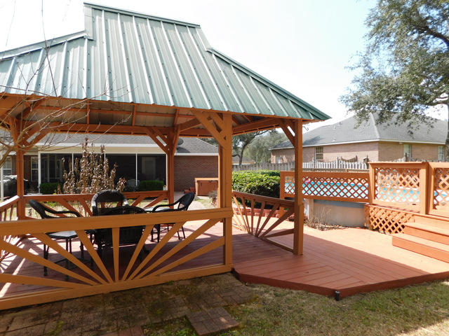 ROYAL OAKS S/D - Residential