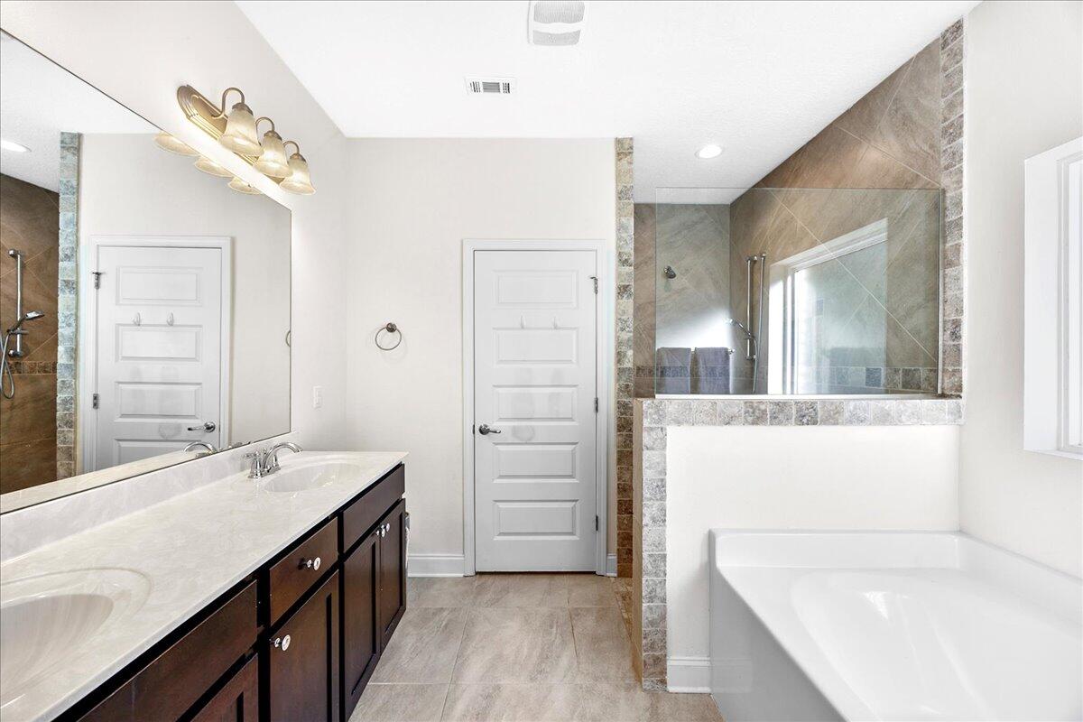 BROOKE ESTATES PHASE II - Residential