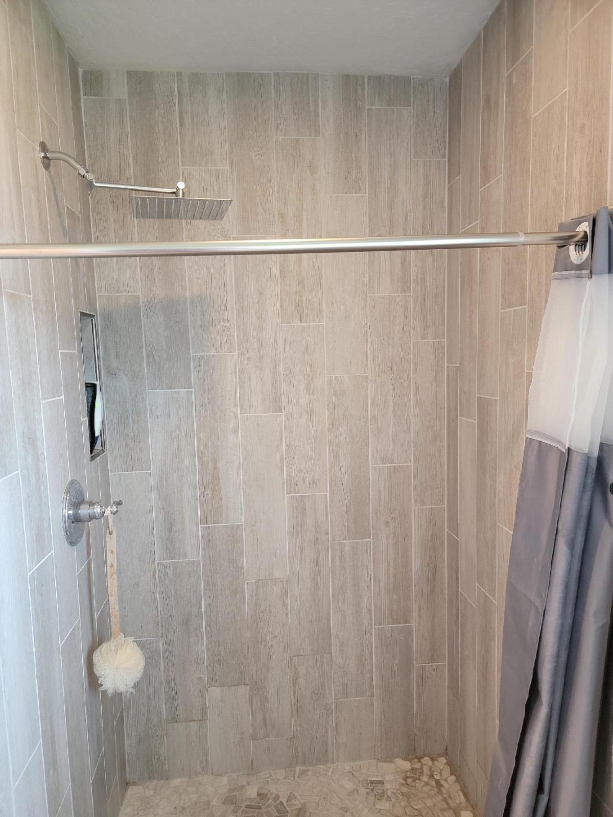 CHANAN ESTATES 1ST ADDN - Residential Lease