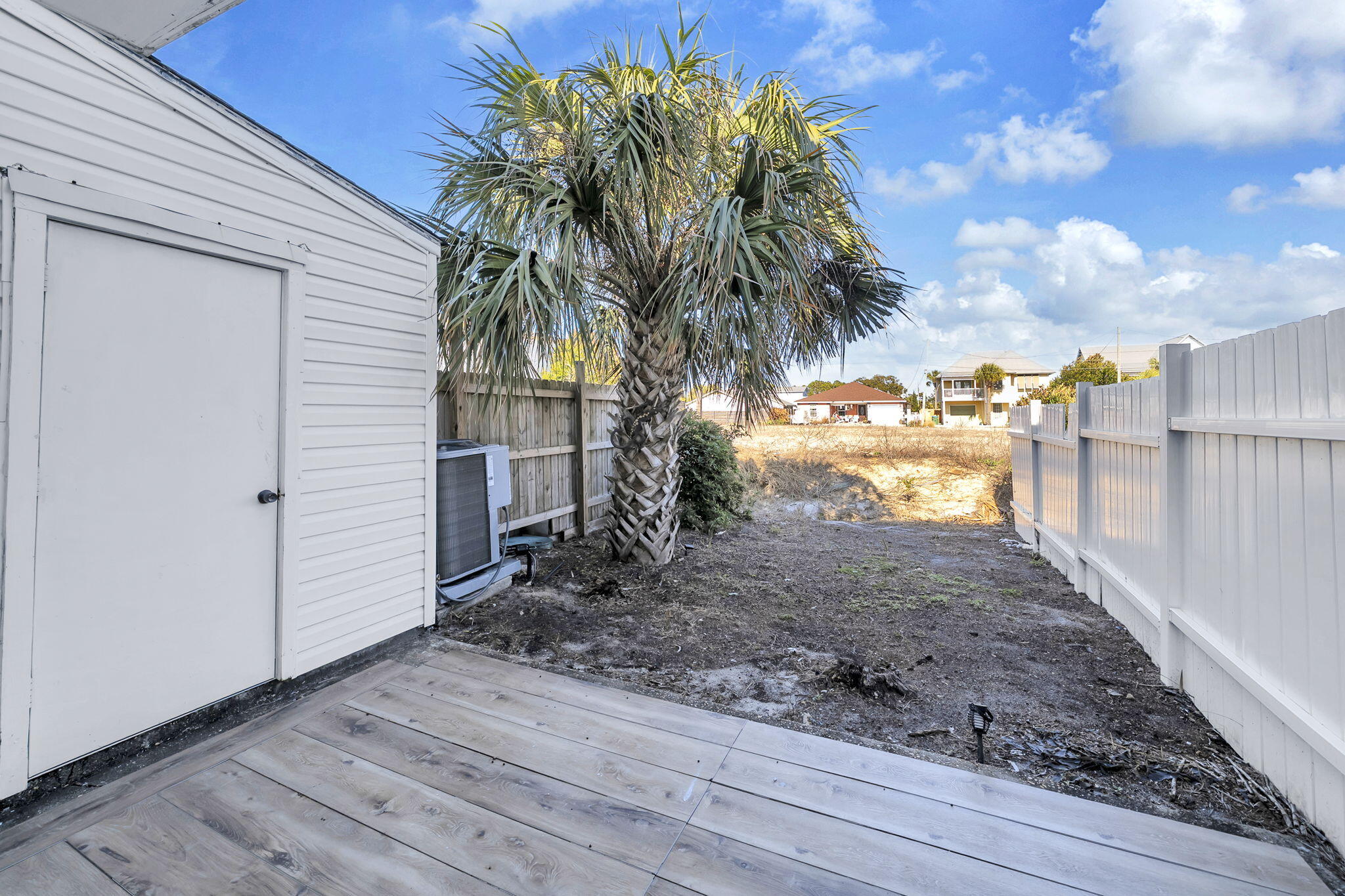 GULF LAGOON BEACH - Residential