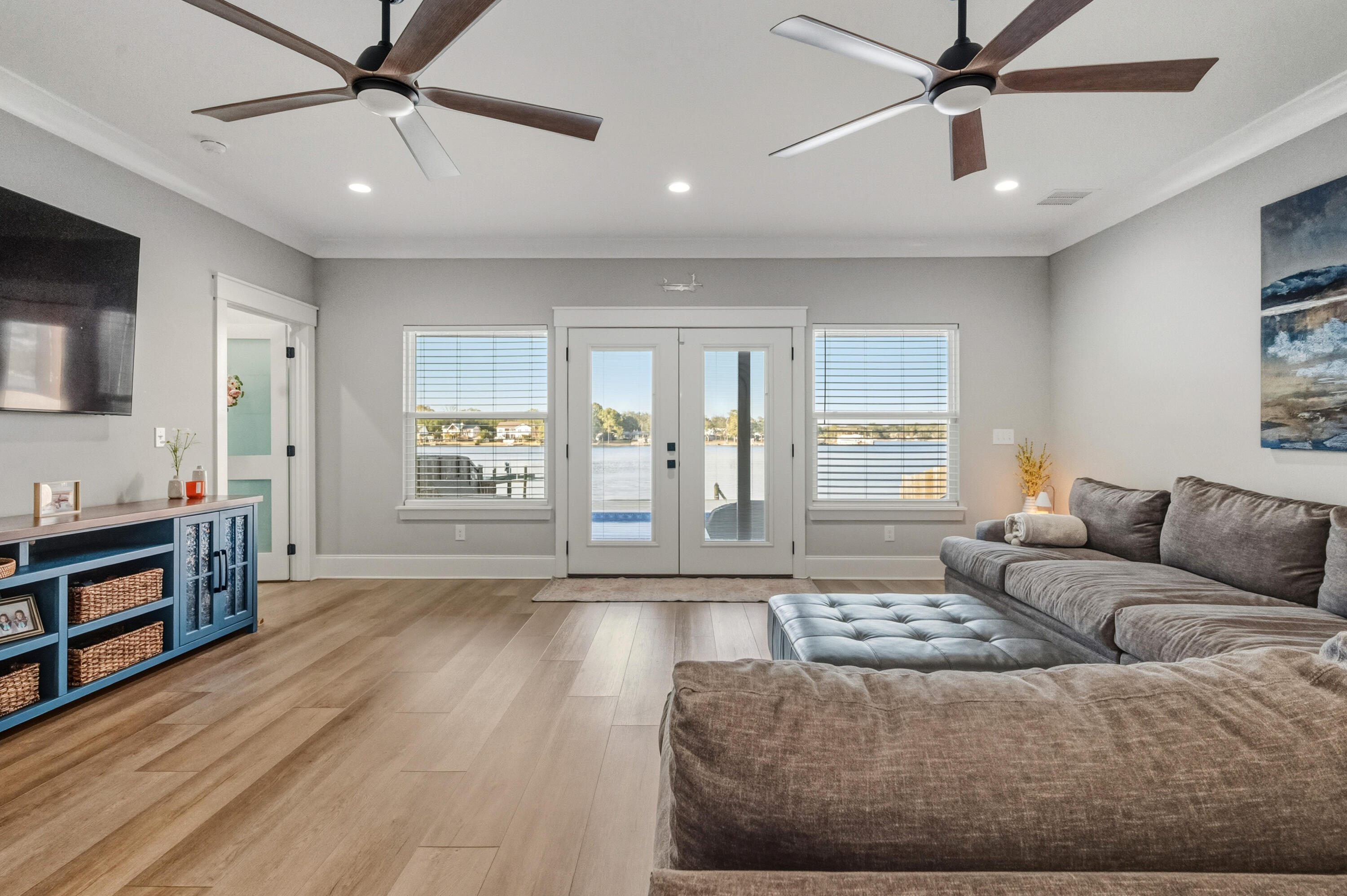 HARBOR RIDGE - Residential