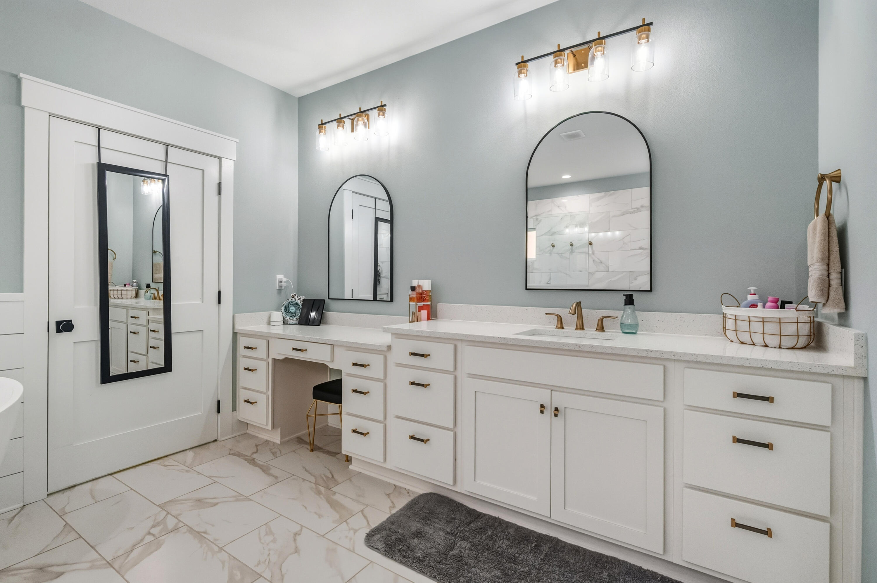 HARBOR RIDGE - Residential