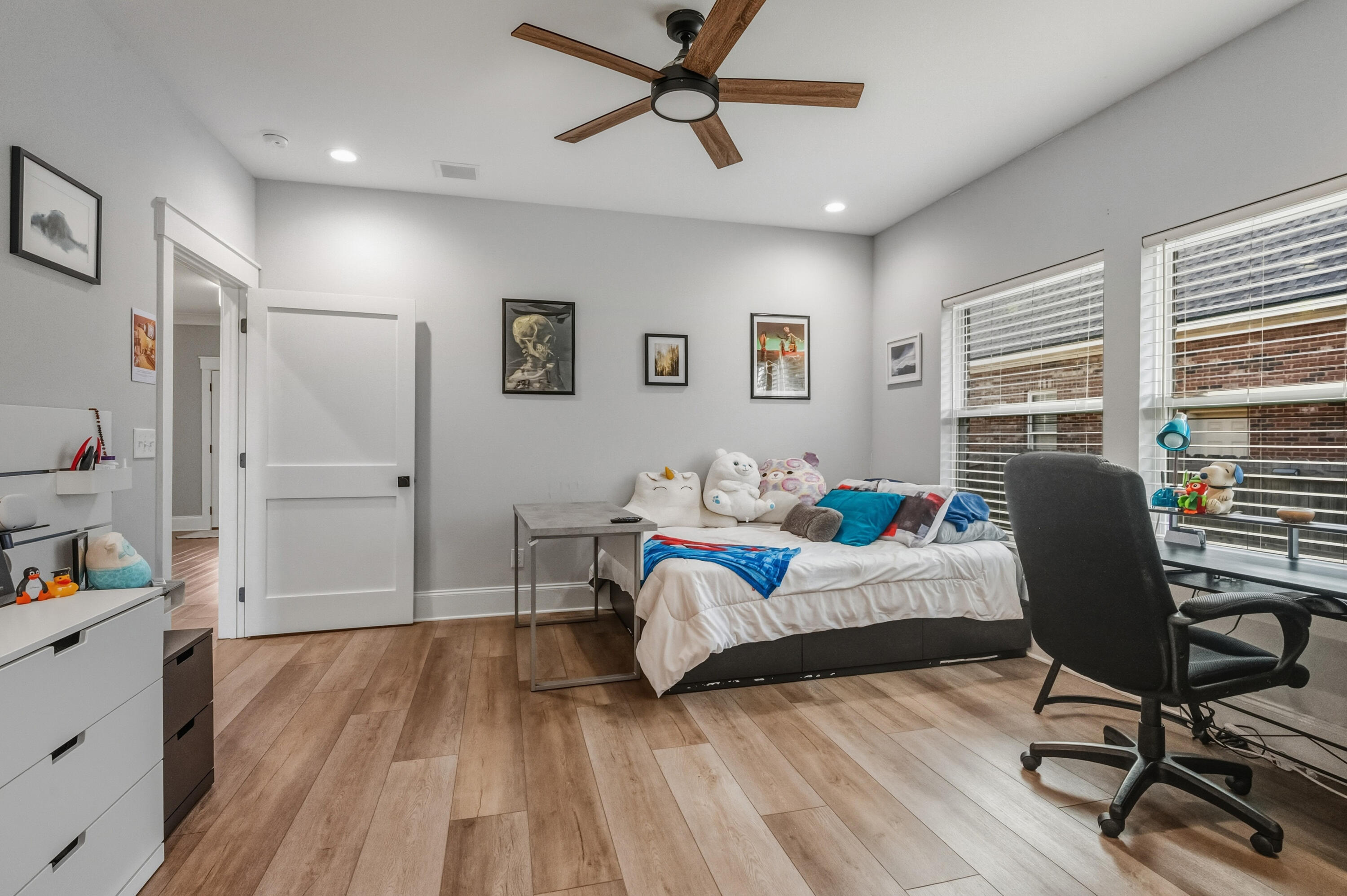 HARBOR RIDGE - Residential