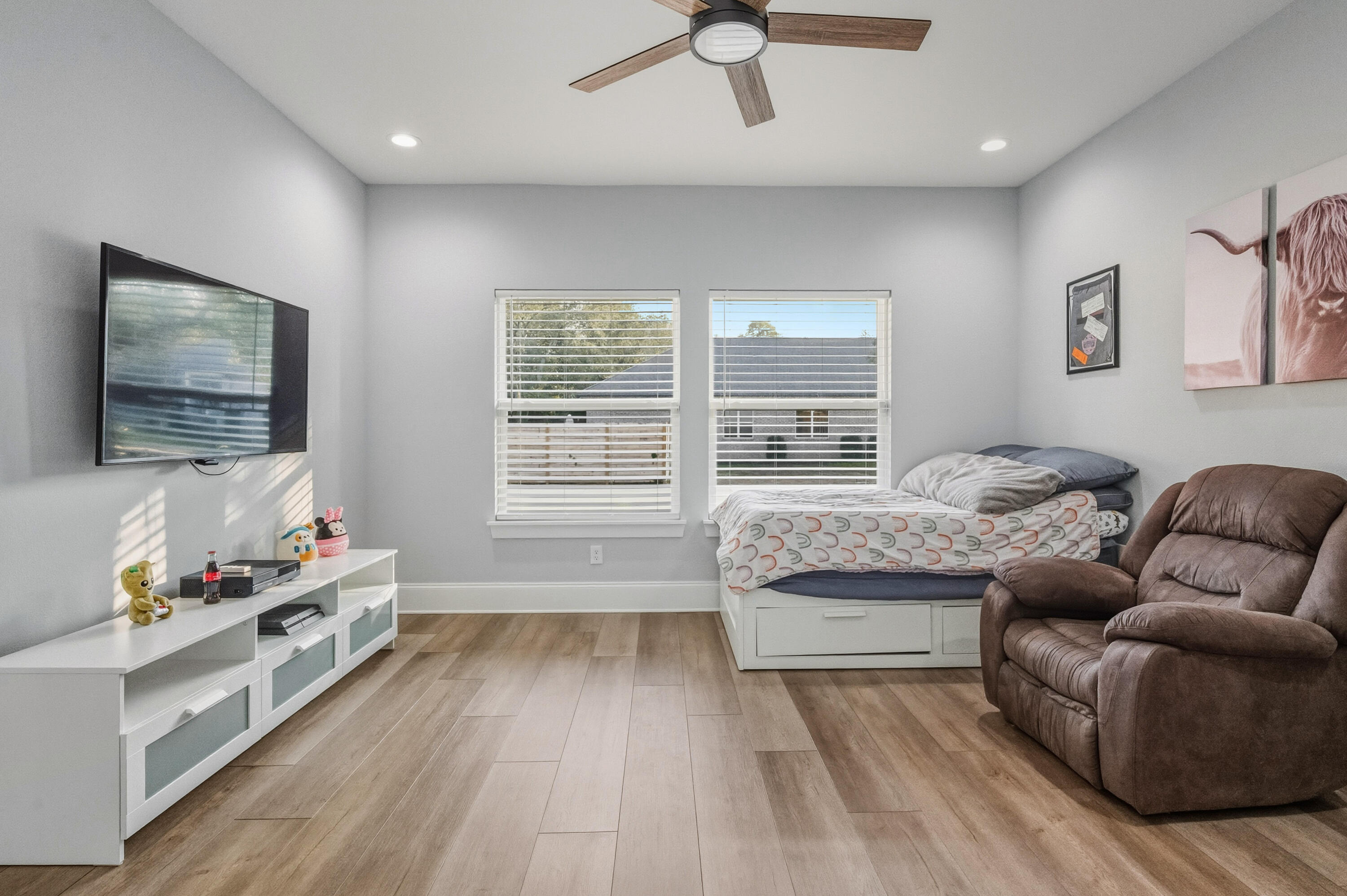 HARBOR RIDGE - Residential