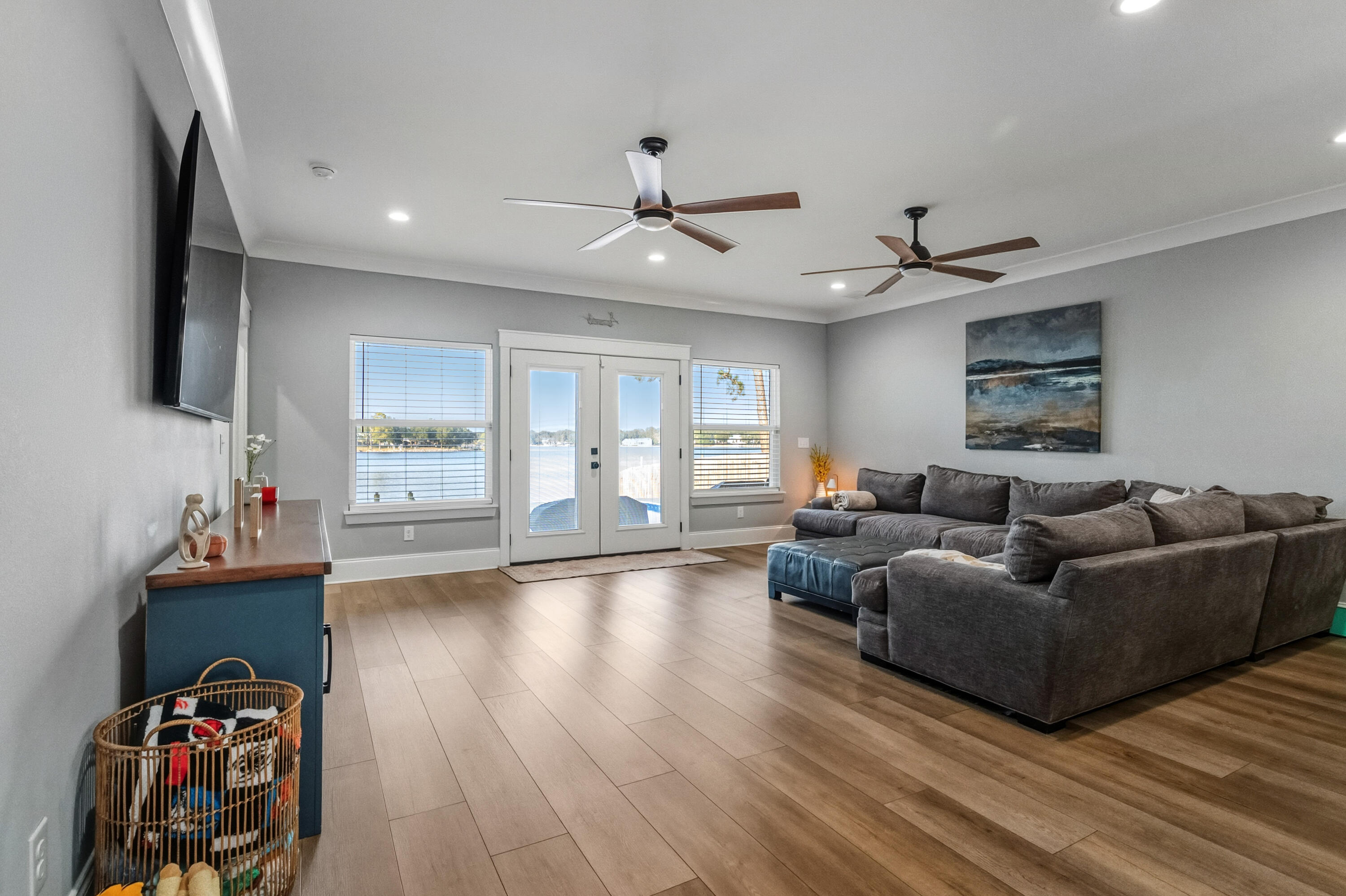 HARBOR RIDGE - Residential