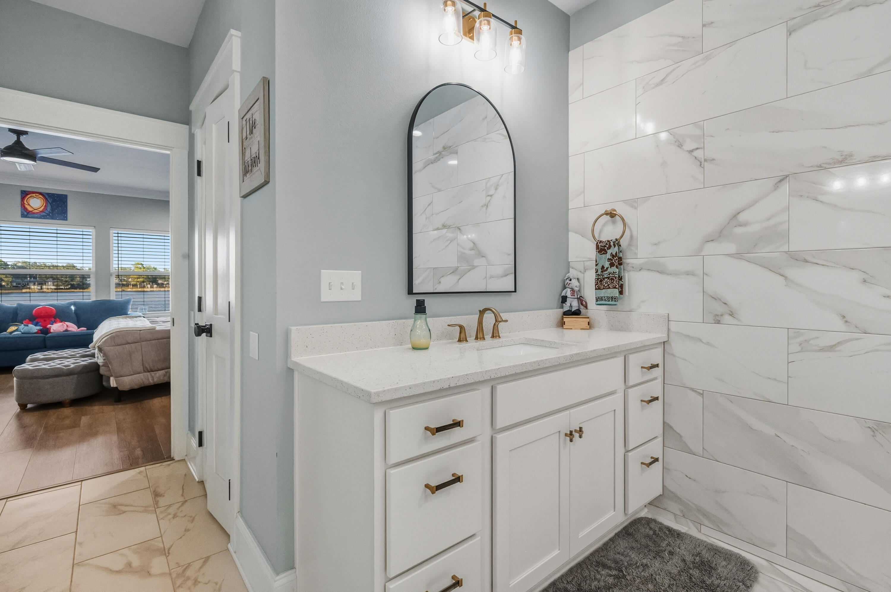 HARBOR RIDGE - Residential