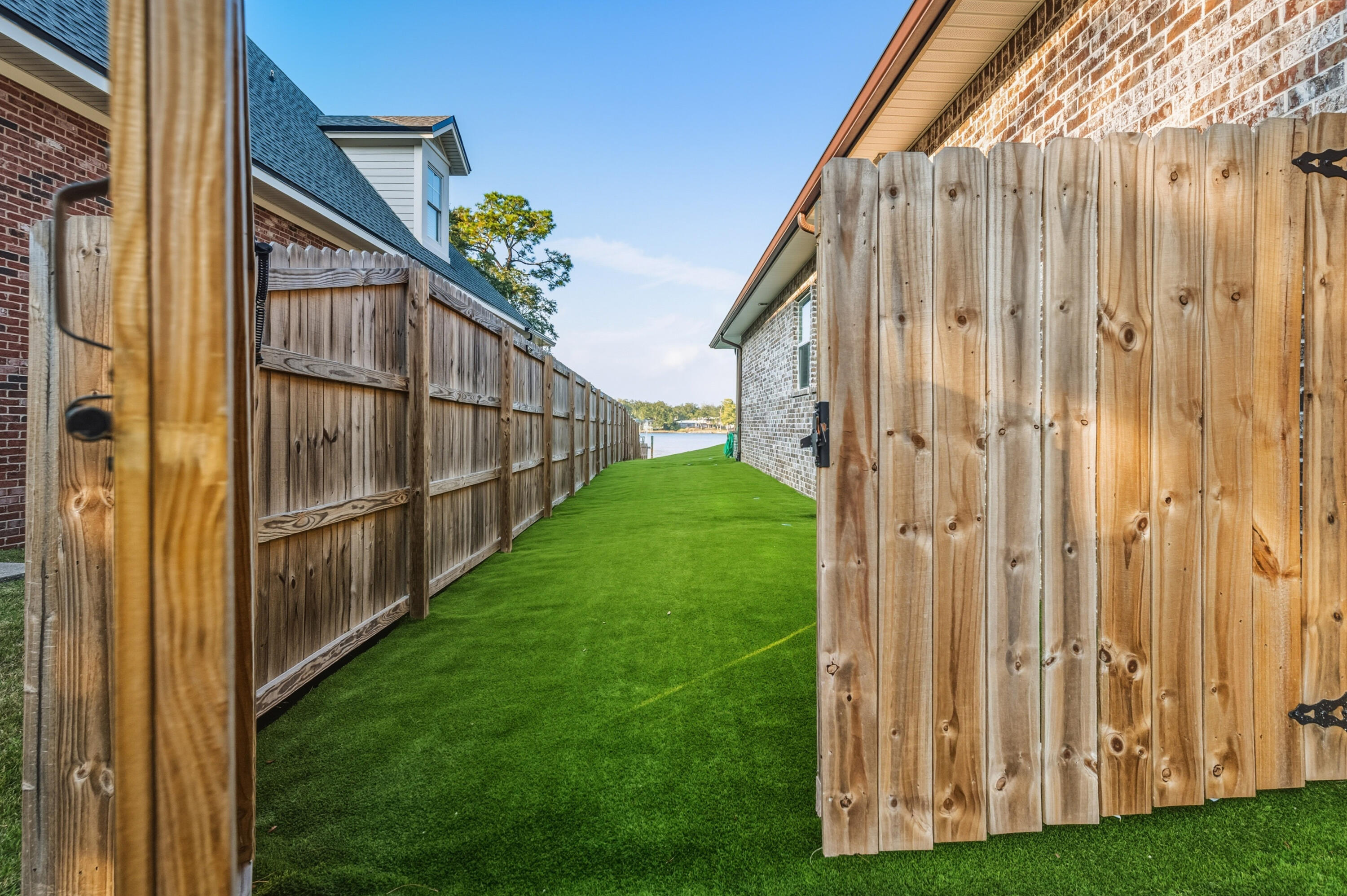 HARBOR RIDGE - Residential