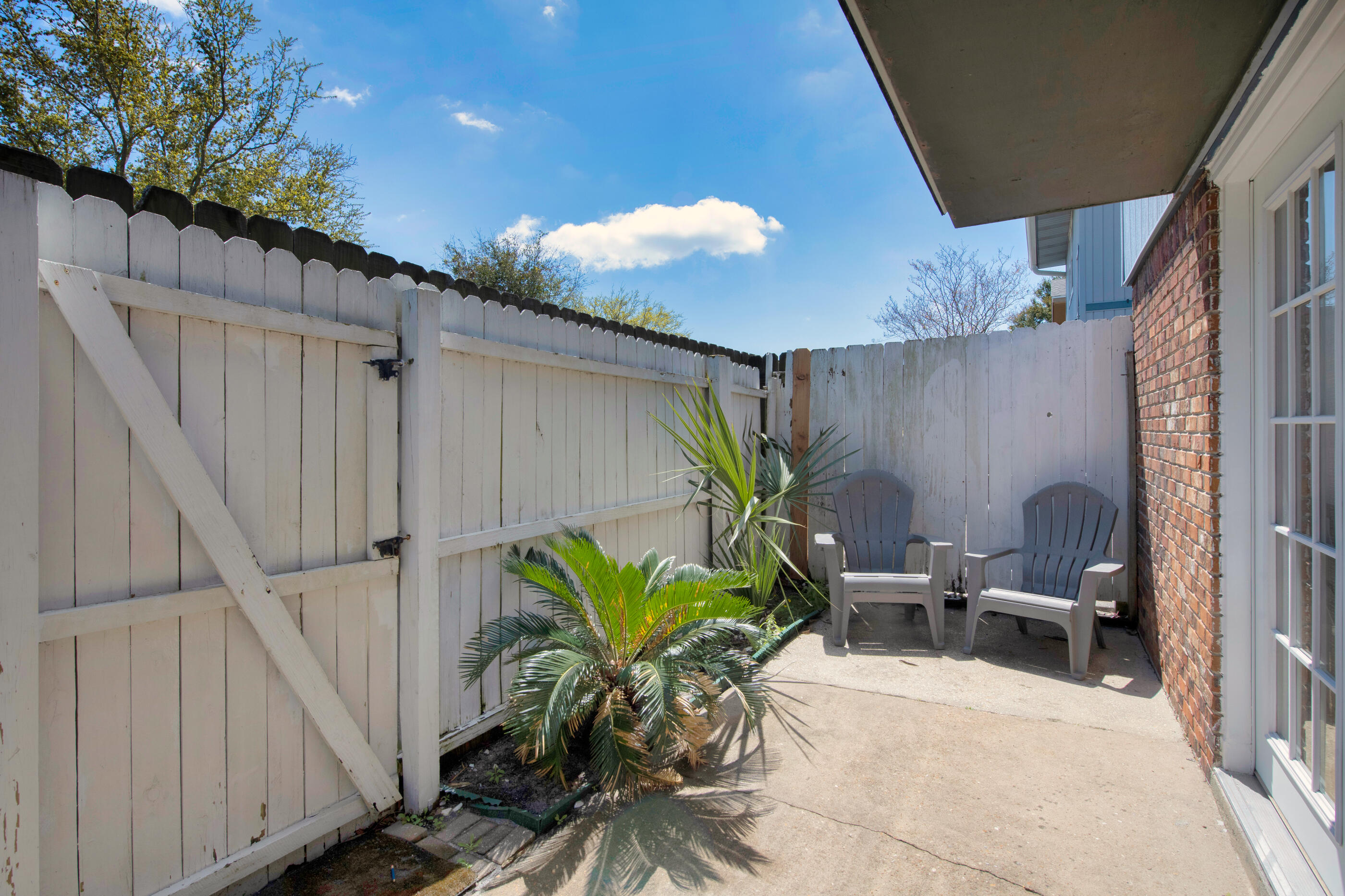 INDIAN OAKS - Residential
