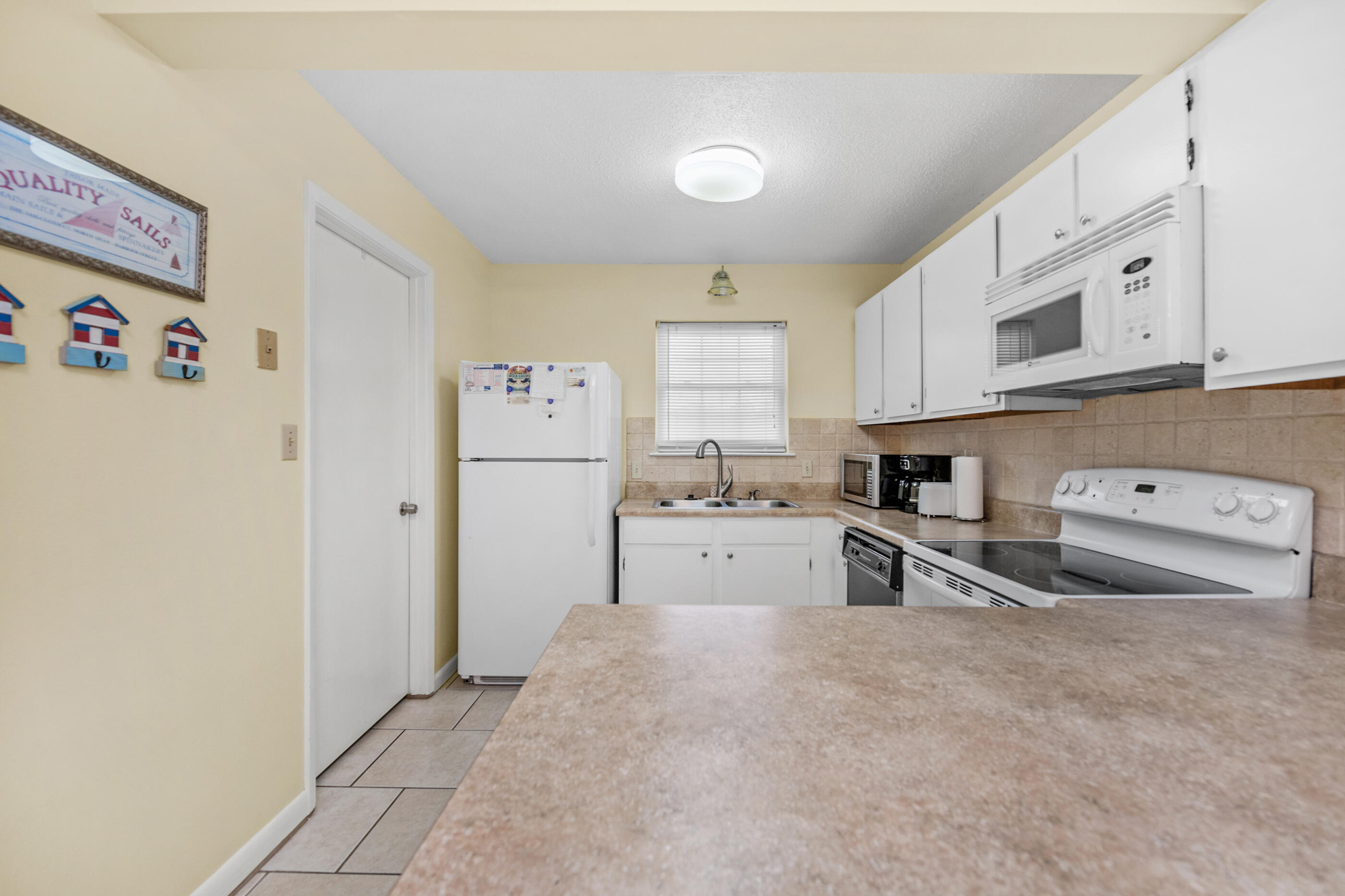 INDIAN OAKS - Residential