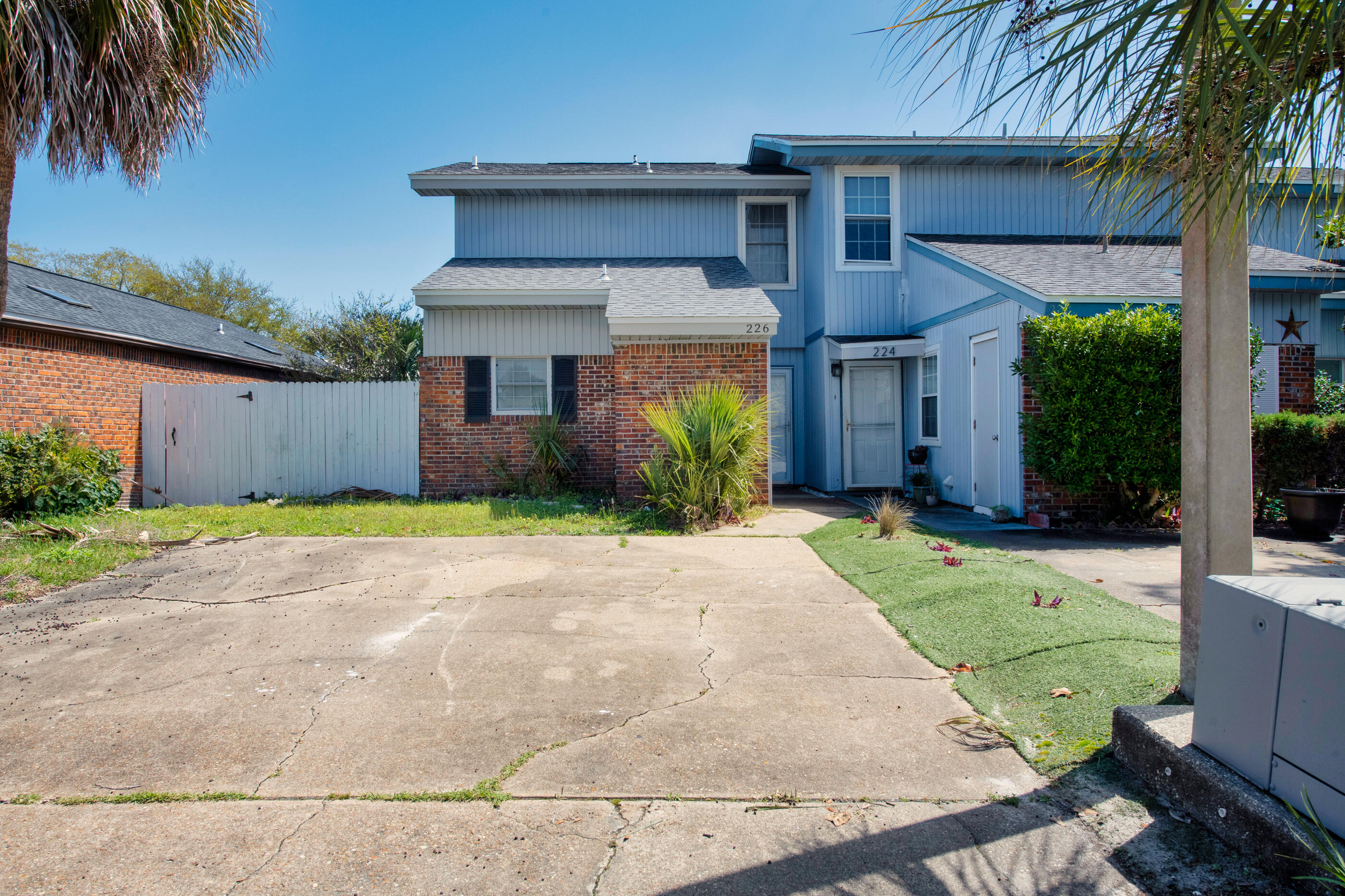 INDIAN OAKS - Residential