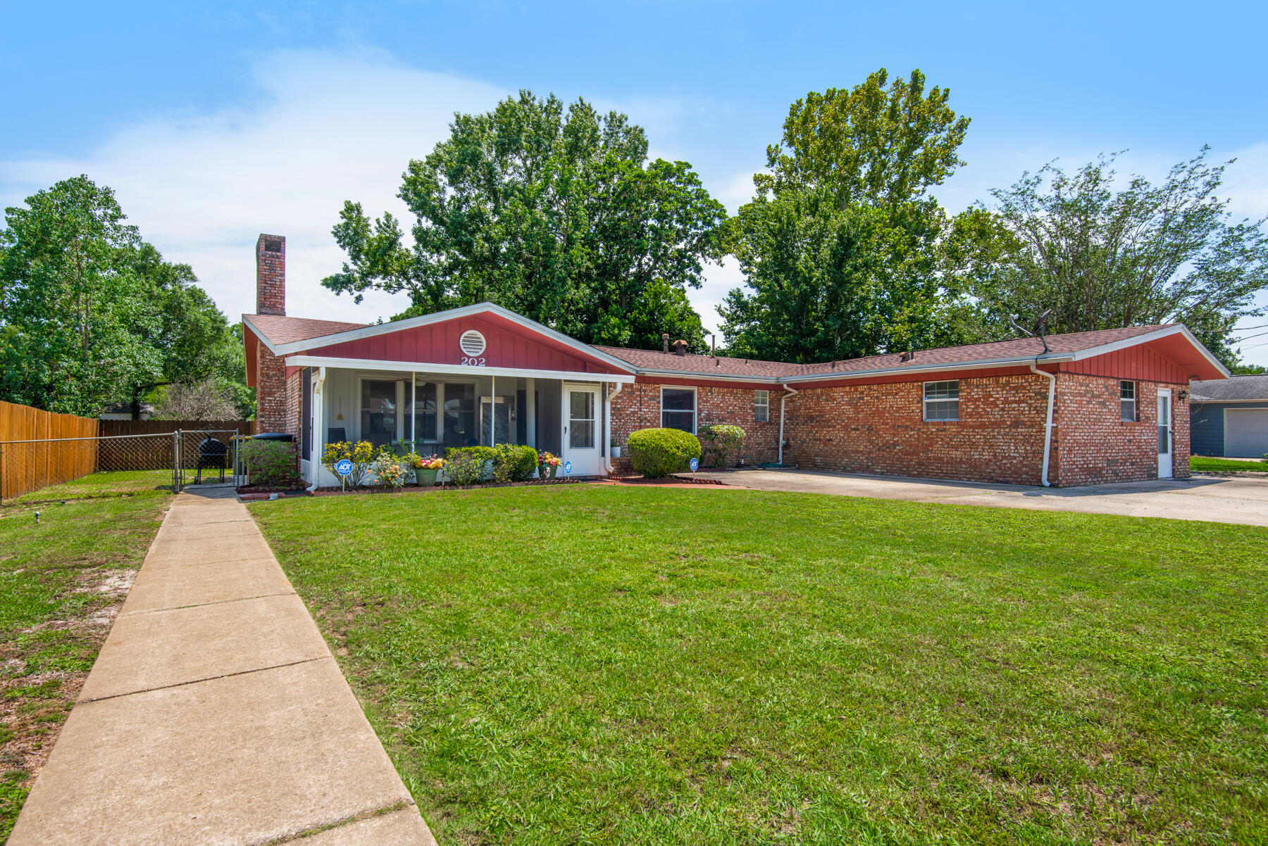 Built in the 70's with a floor plan built for today. This is a 2 bedroom 2 bath with an additional bedroom, bath and full kitchen guest quarters. Both have their own entrances imagine what you could do with the extra income or have a home office that you could have clients come to you. This is a great neighborhood close to Uptown Station and Ferry Park. Home has copper wiring. Termite bond in place. Washer and Dryer convey as-is.Wood burning fireplace very well cared for home, could use some updating. Roof 3 years old. Water heater 2023 40 gallon, 8 to 9 years on AC/Heat. Two fenced yards for dogs or a garden. Room sizes are approximate