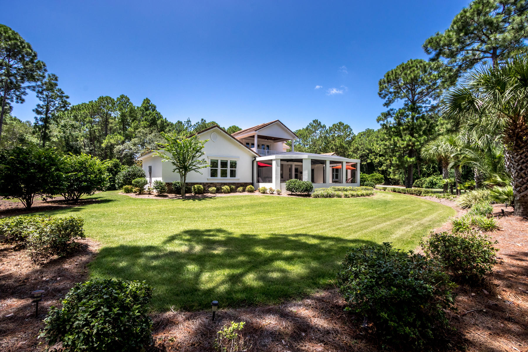 BAYTOWNE AVE EAST - Residential