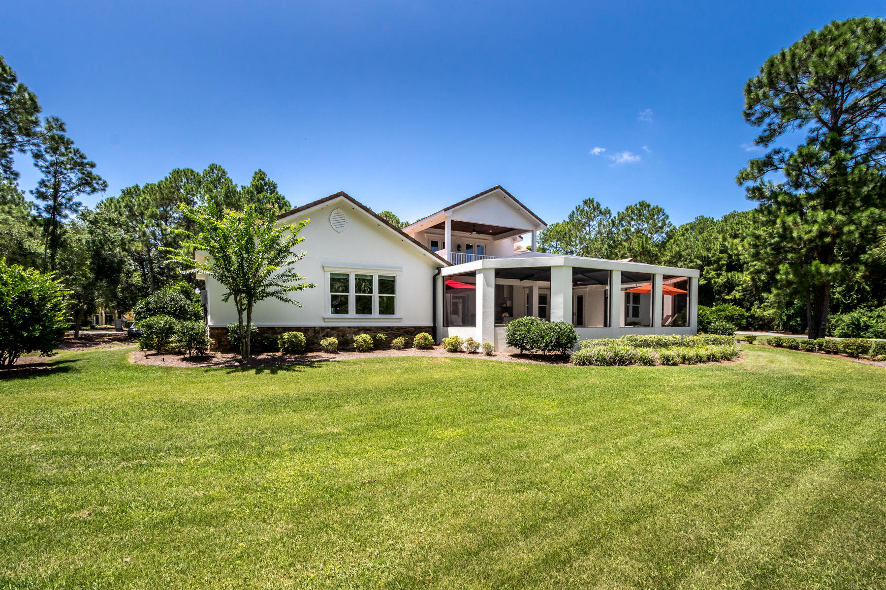 BAYTOWNE AVE EAST - Residential
