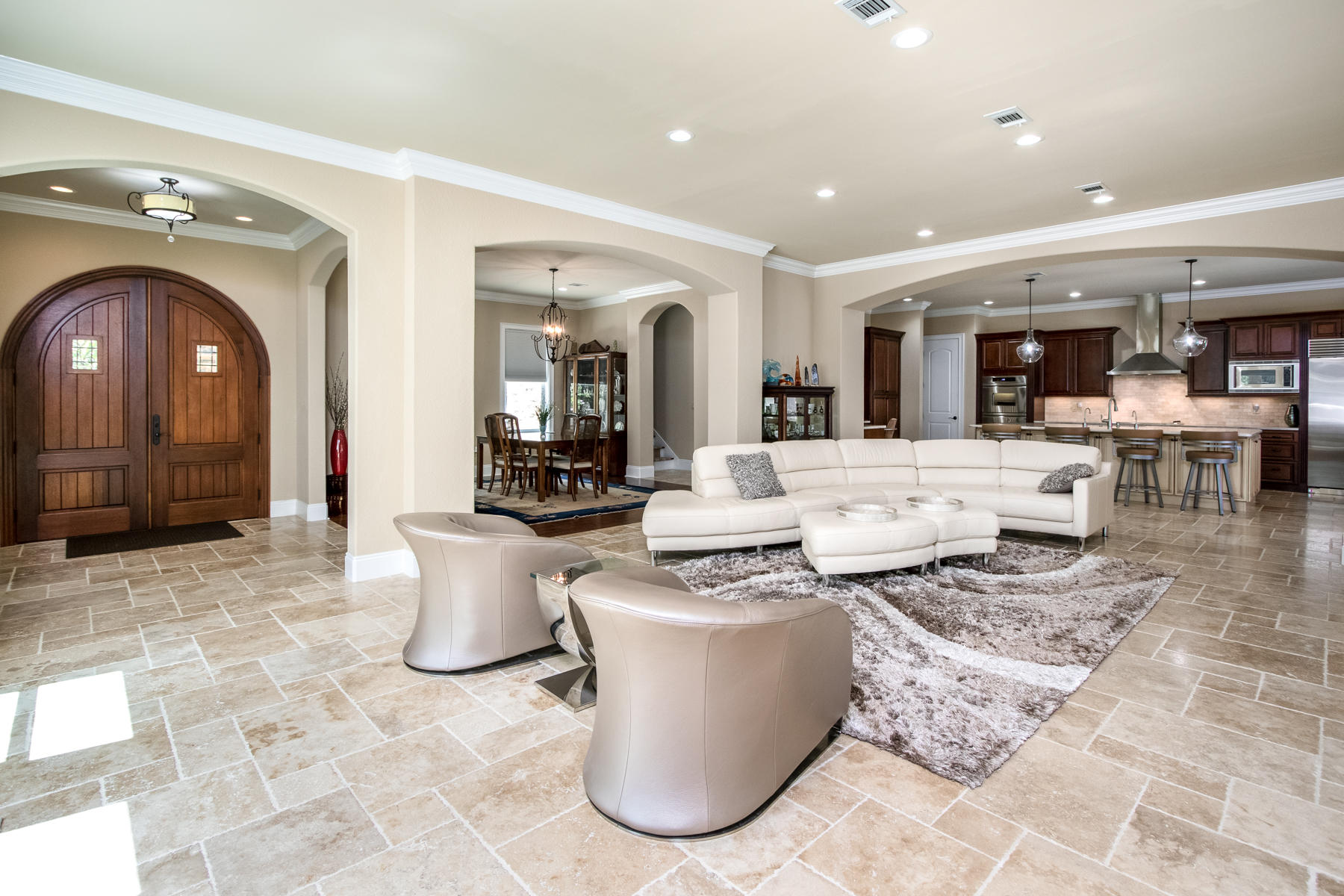BAYTOWNE AVE EAST - Residential