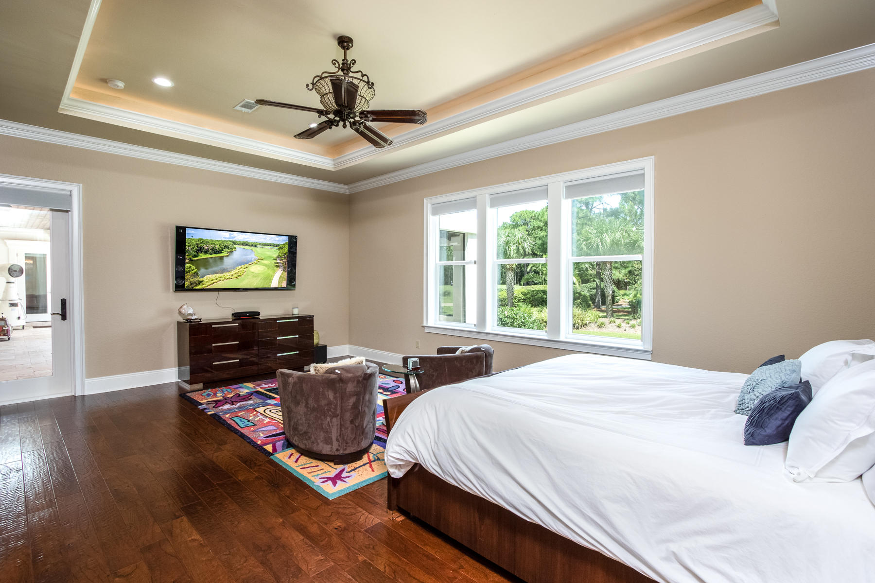 BAYTOWNE AVE EAST - Residential