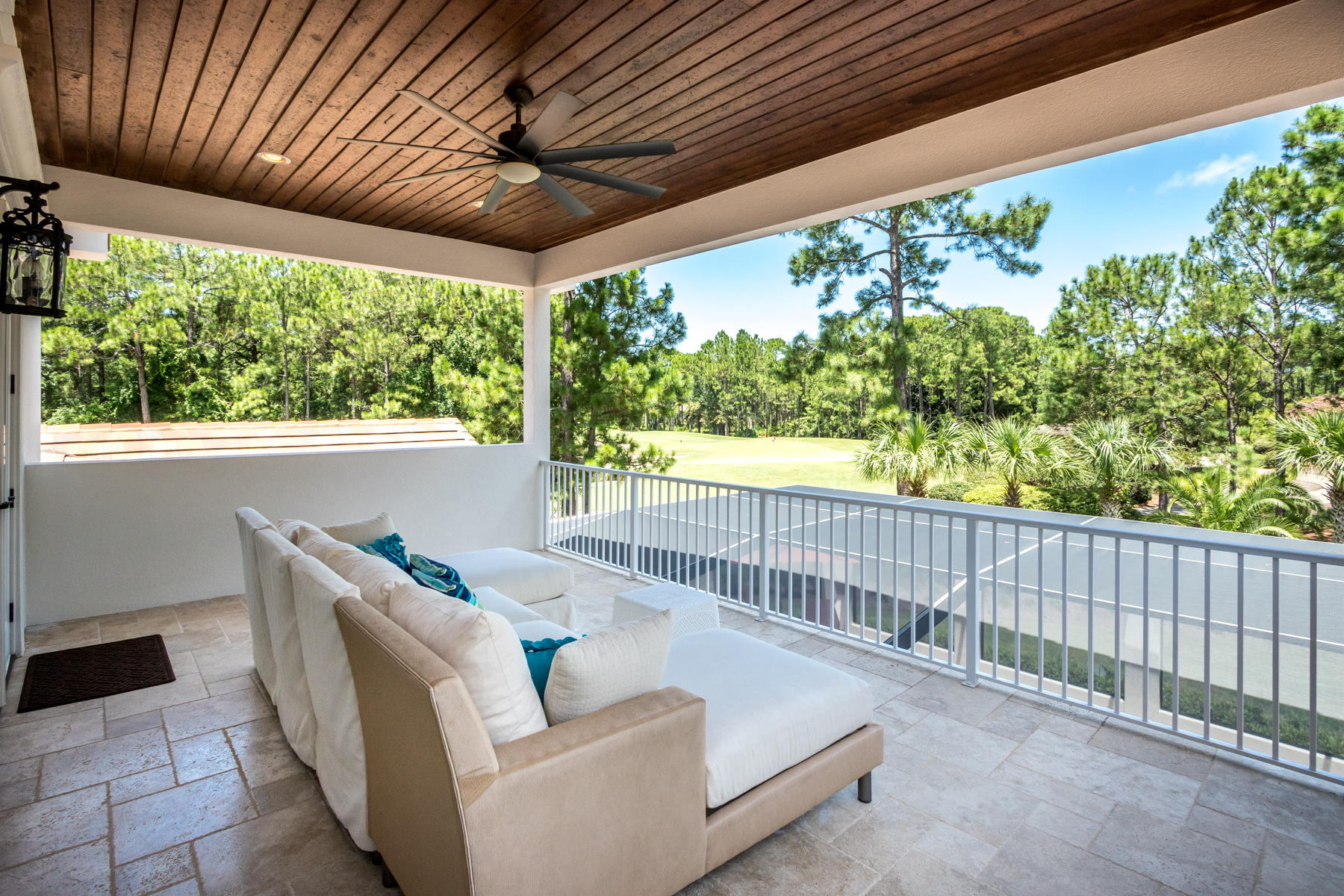 BAYTOWNE AVE EAST - Residential