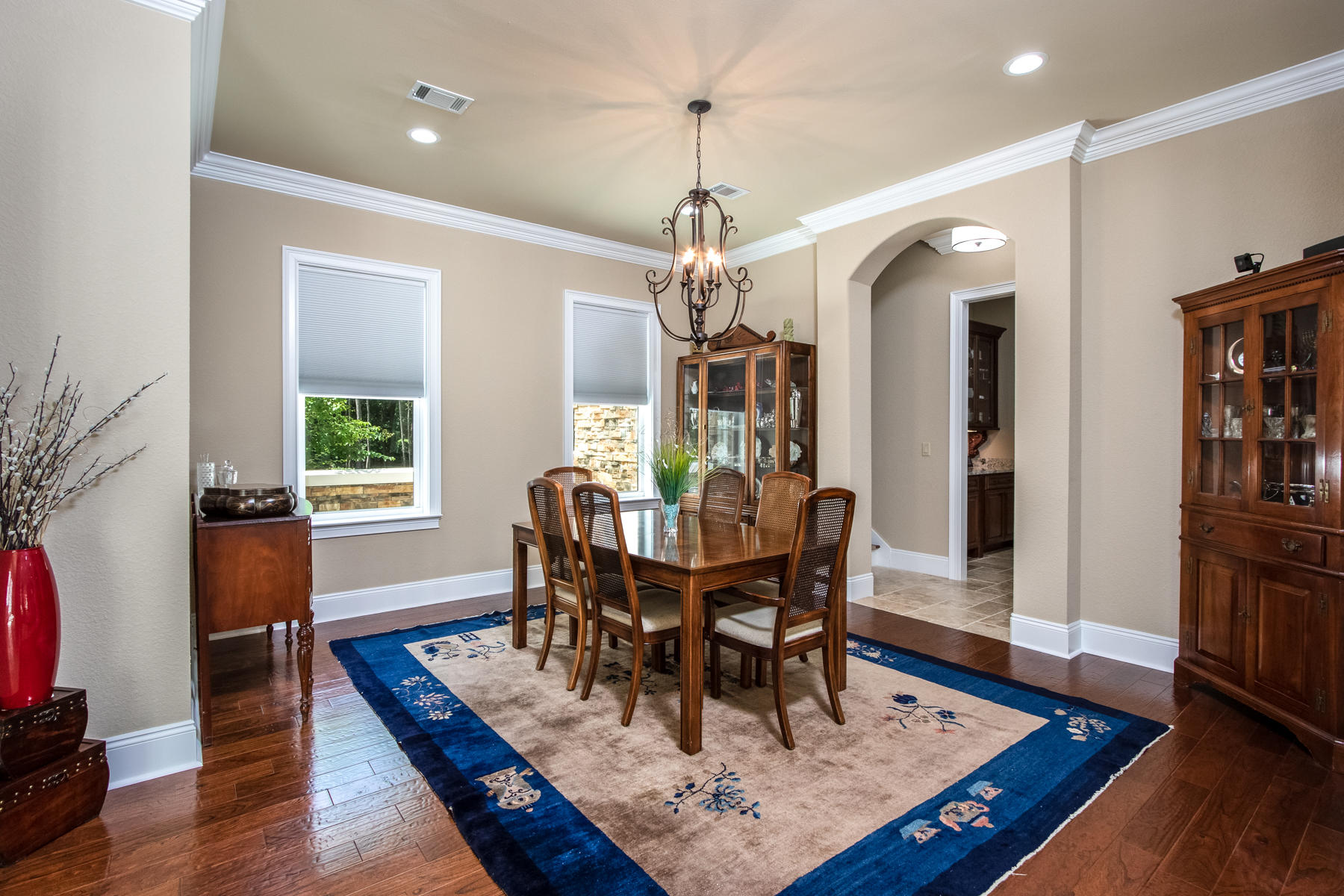 BAYTOWNE AVE EAST - Residential