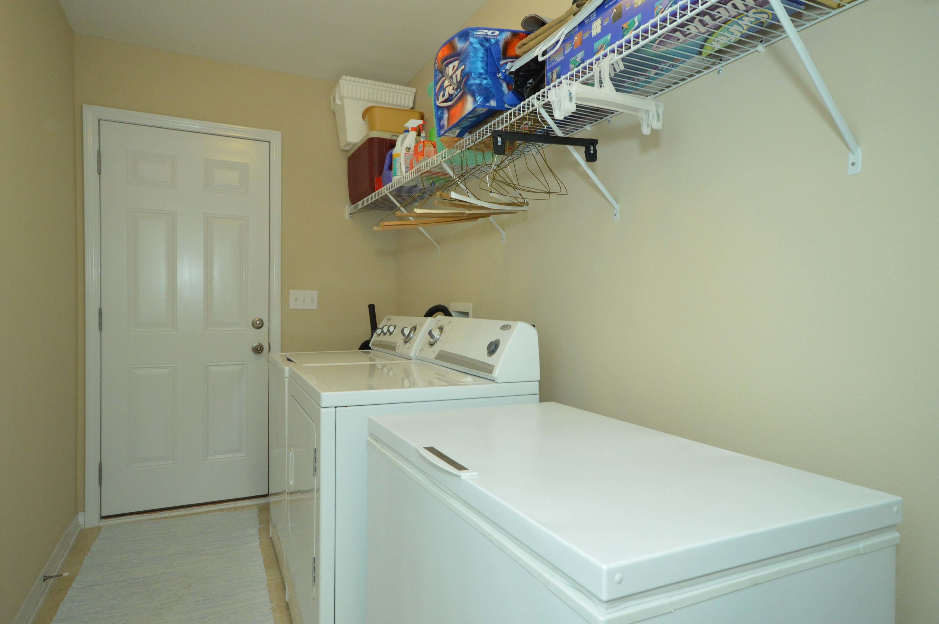 CREETWOOD VILLAGE - Residential