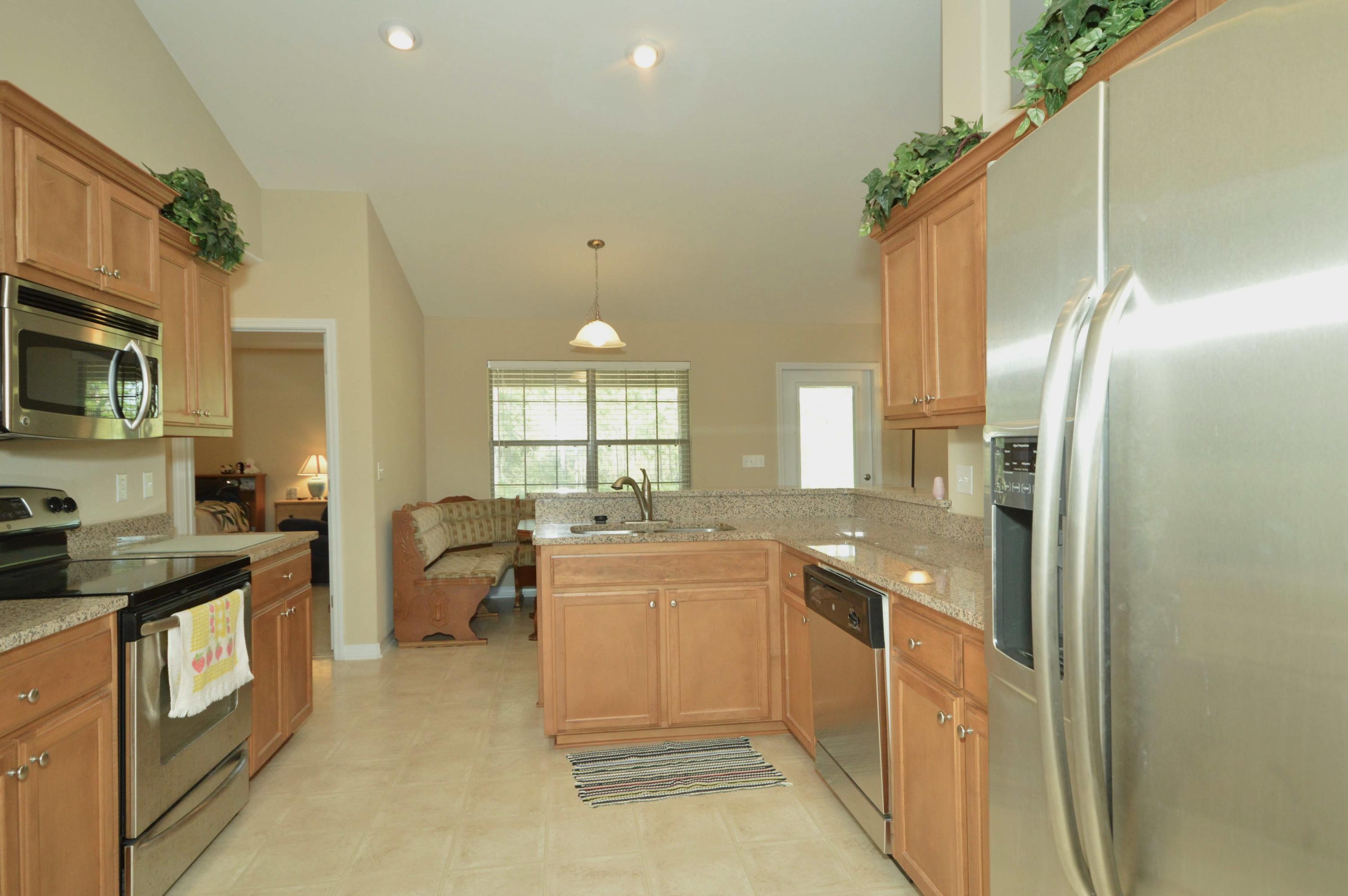 CREETWOOD VILLAGE - Residential