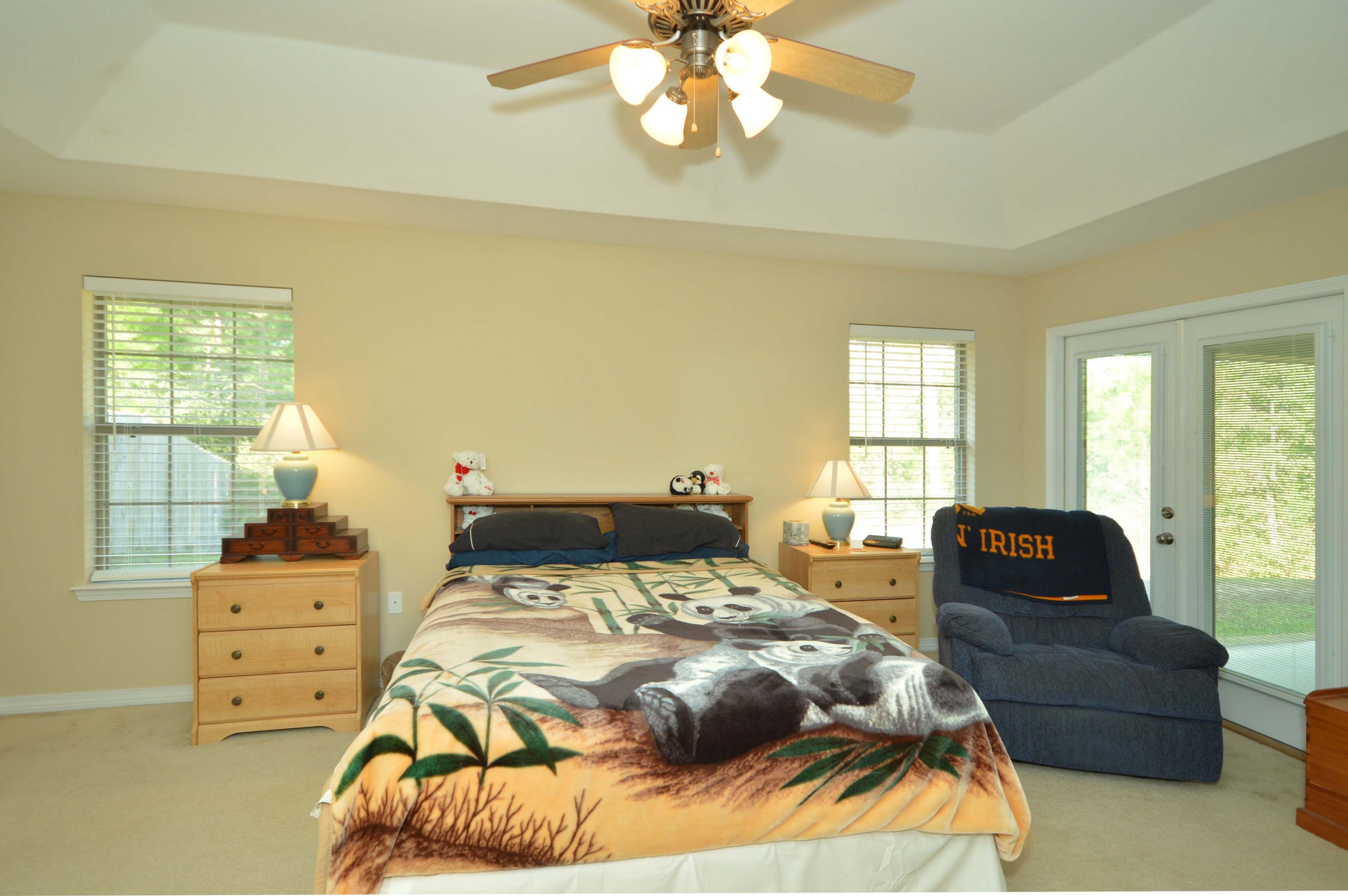 CREETWOOD VILLAGE - Residential