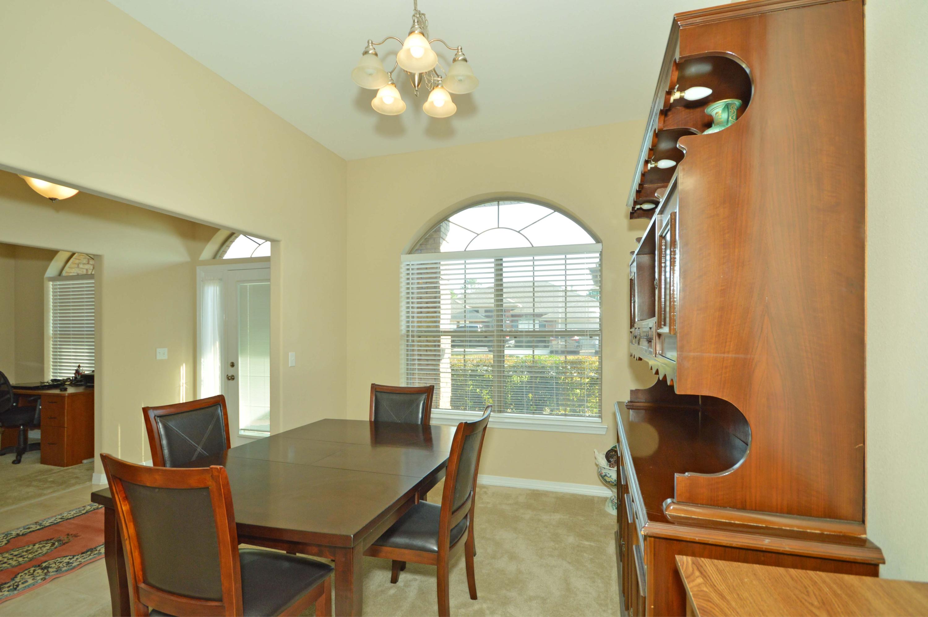 CREETWOOD VILLAGE - Residential