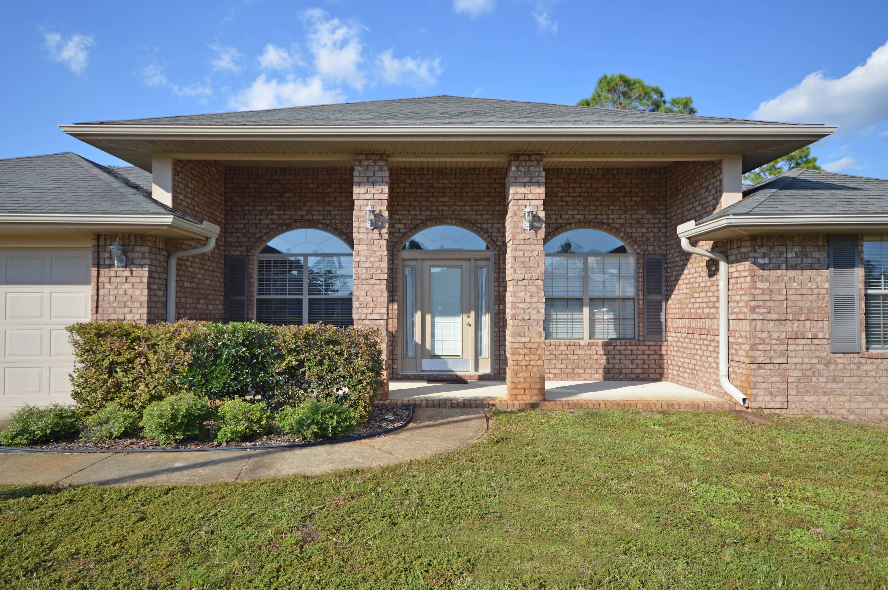 CREETWOOD VILLAGE - Residential