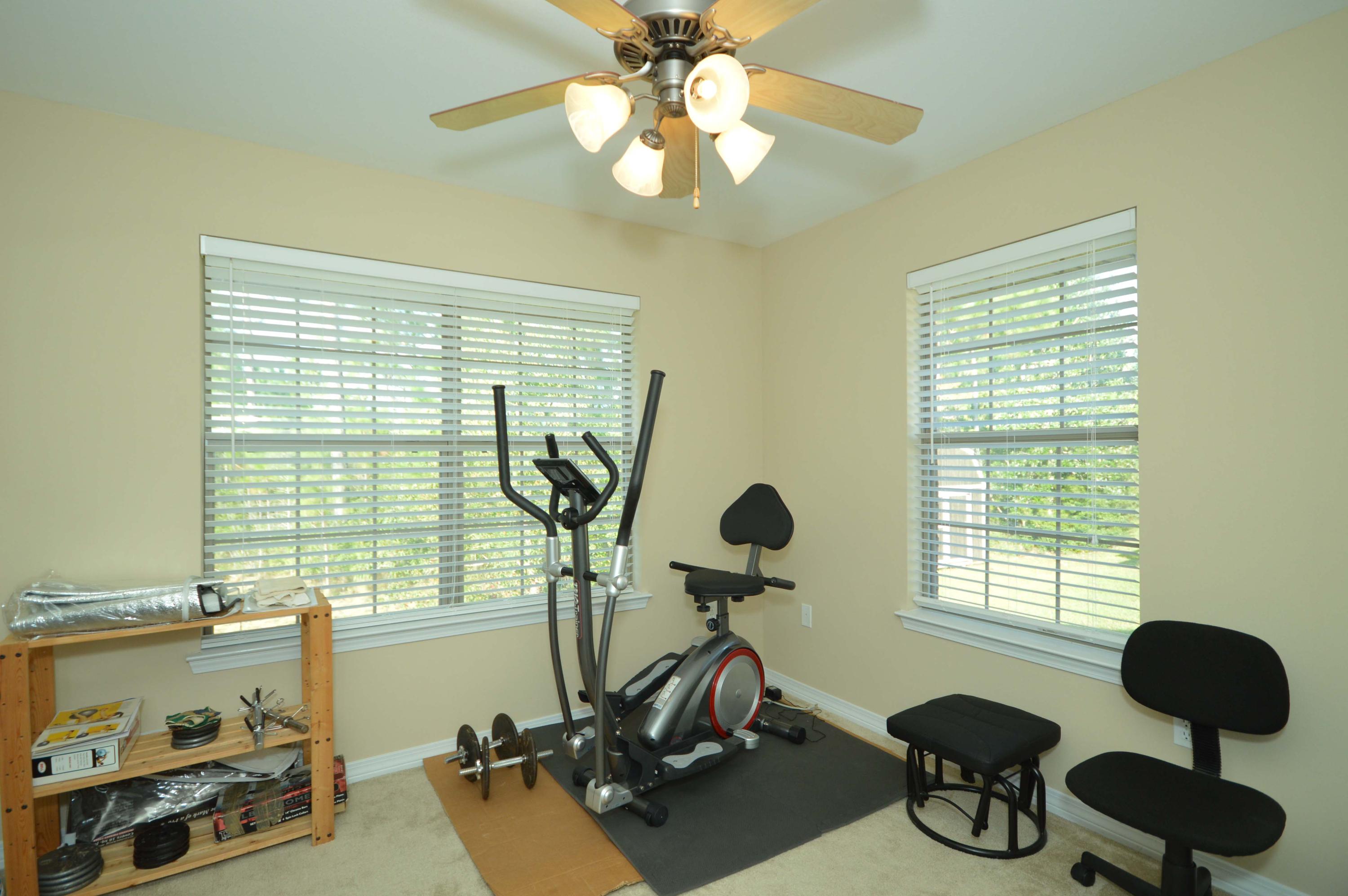 CREETWOOD VILLAGE - Residential