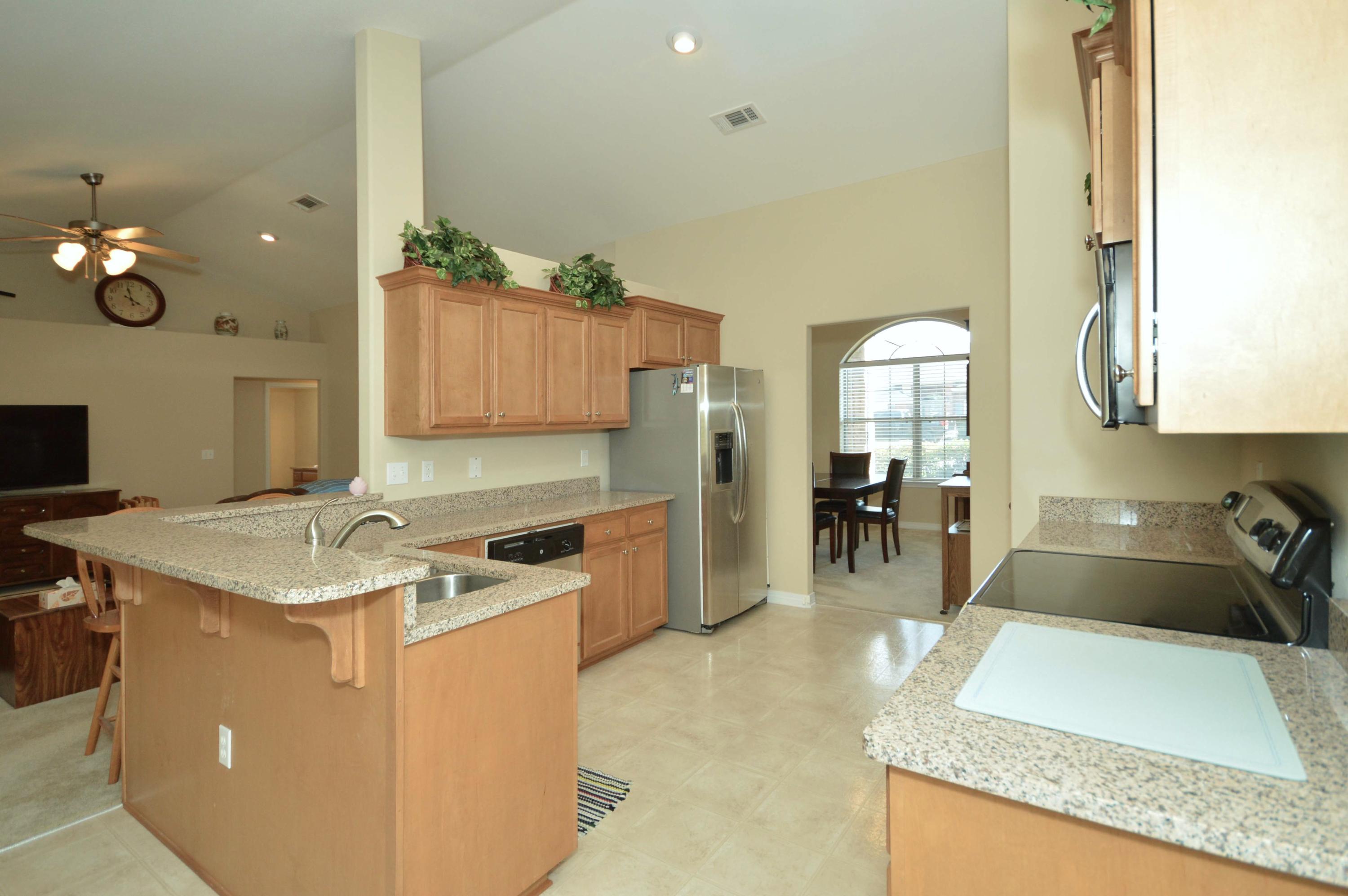 CREETWOOD VILLAGE - Residential