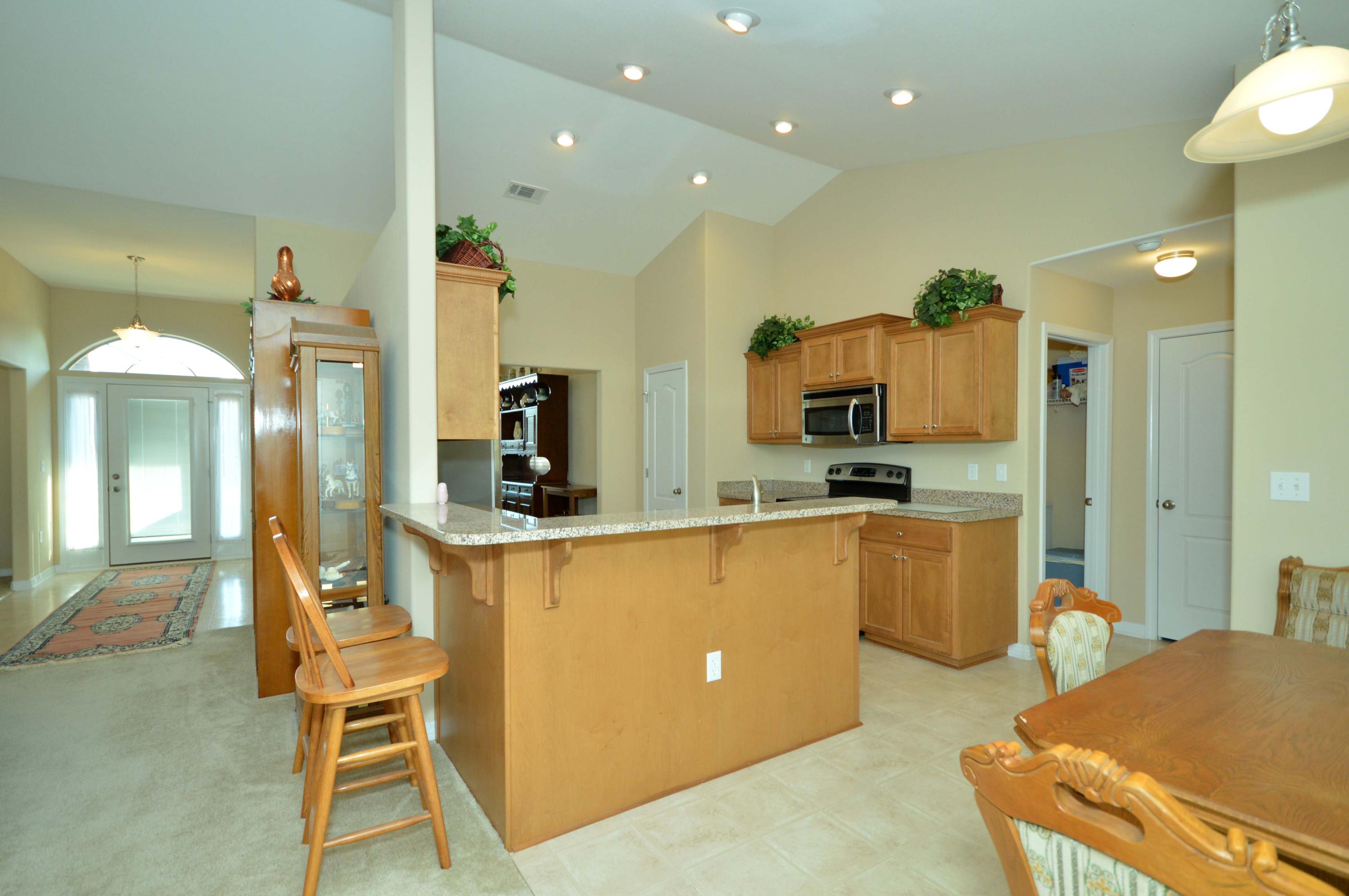 CREETWOOD VILLAGE - Residential