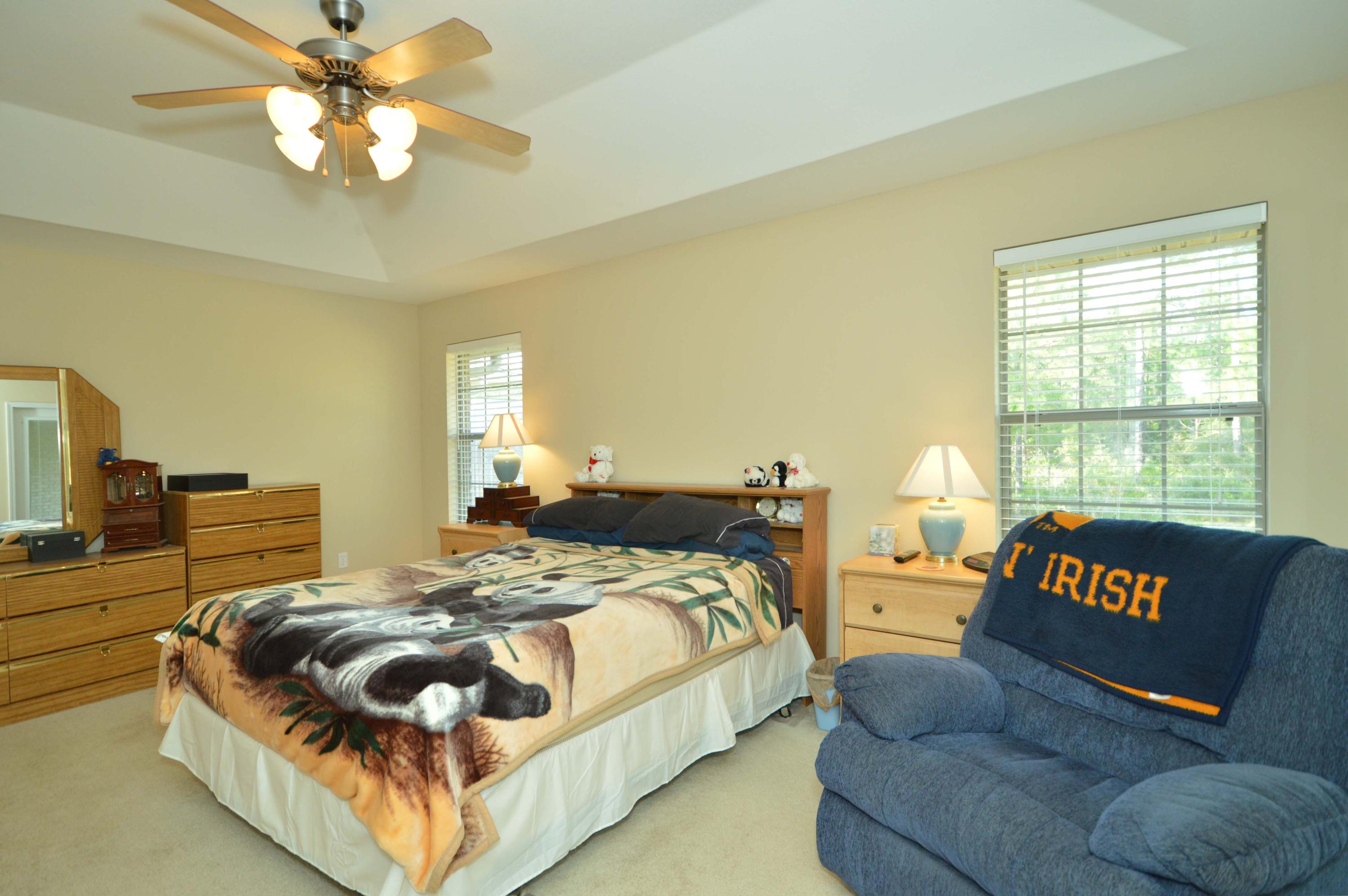 CREETWOOD VILLAGE - Residential