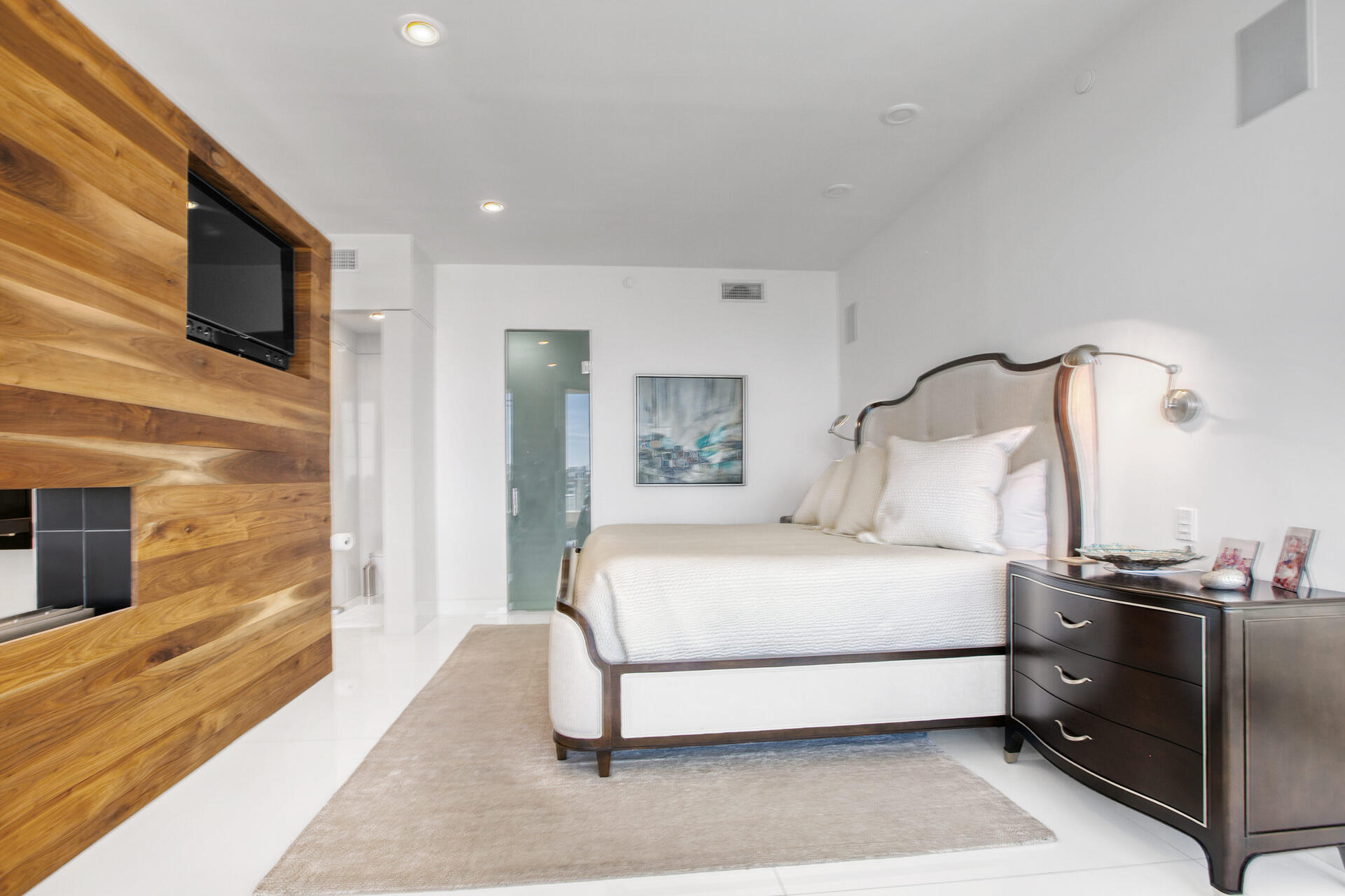 EAST PASS TOWERS CONDO PH 2 - Residential