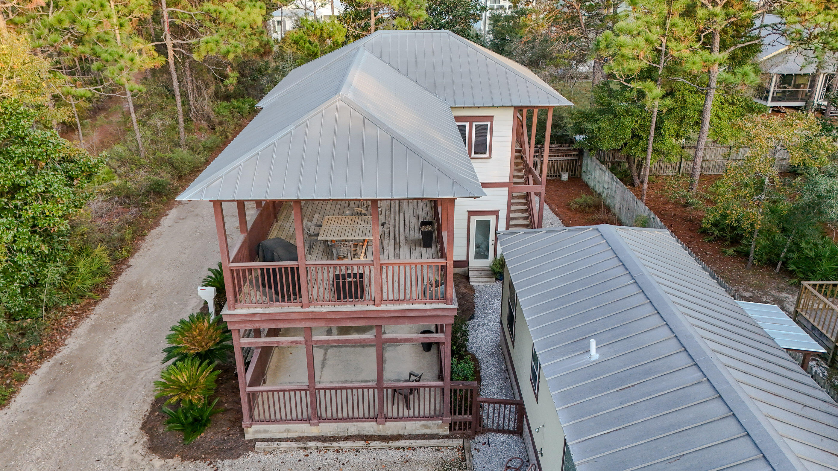 GULF SHORE MANOR - Residential