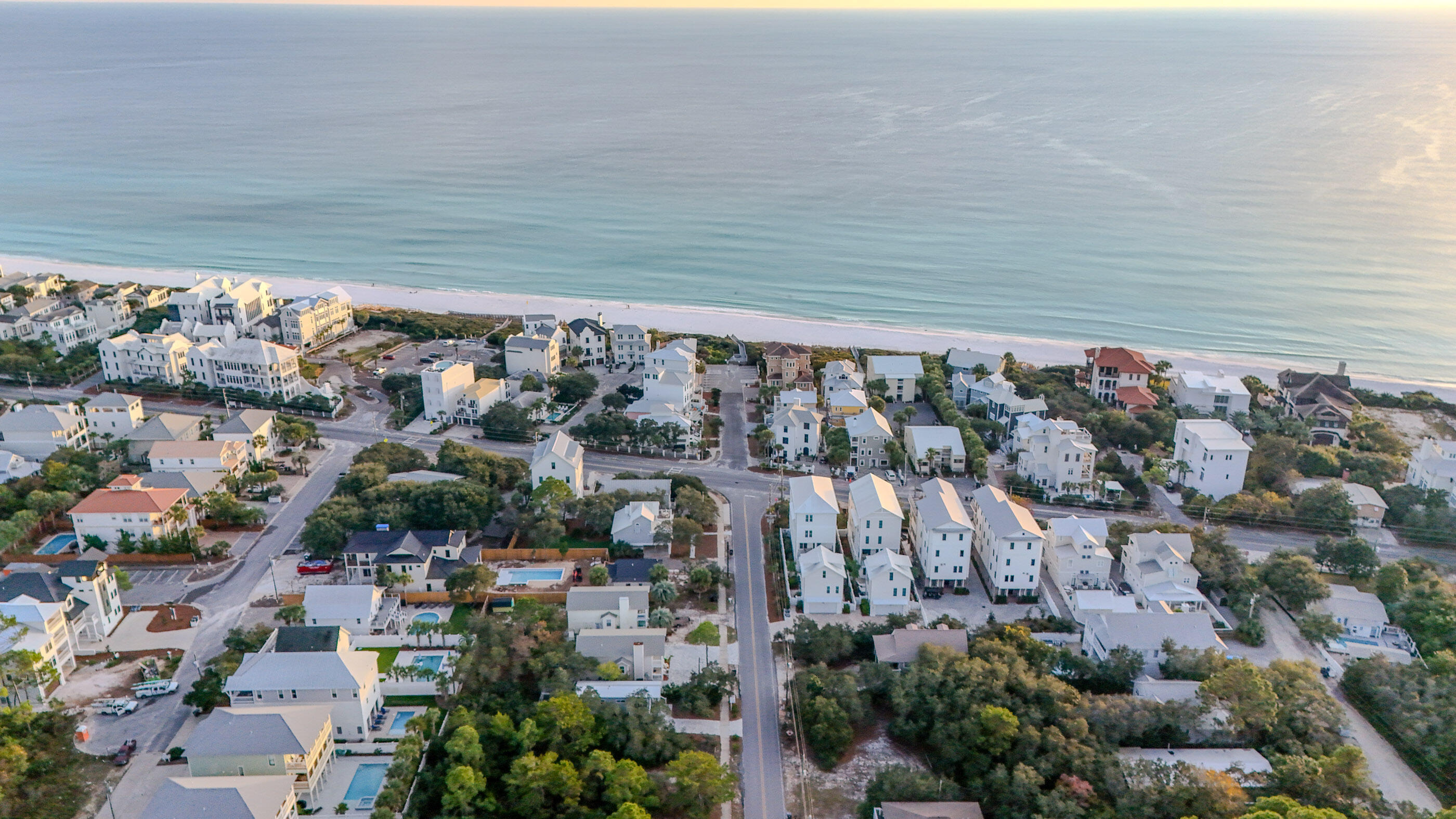 GULF SHORE MANOR - Residential