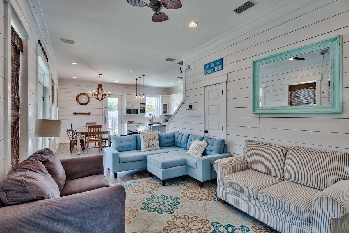 CRYSTAL BEACH - Residential