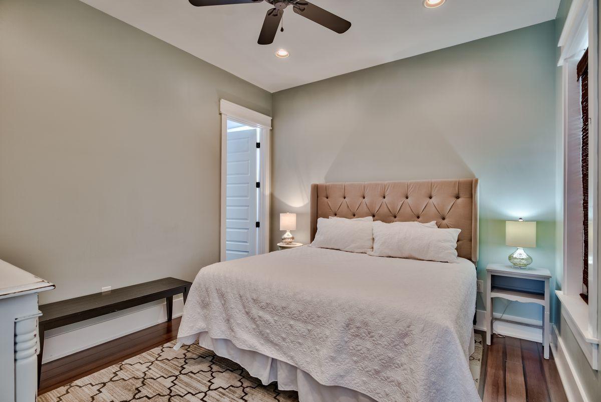 CRYSTAL BEACH - Residential