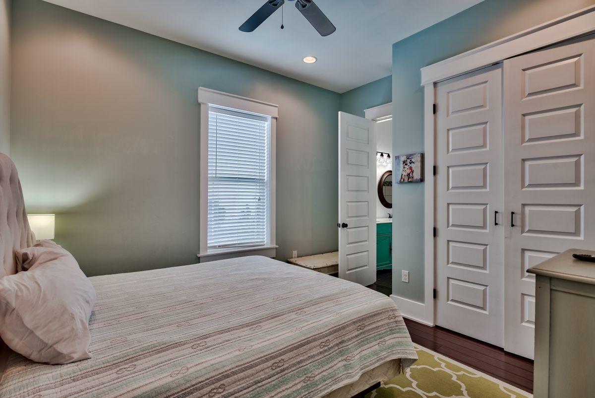 CRYSTAL BEACH - Residential