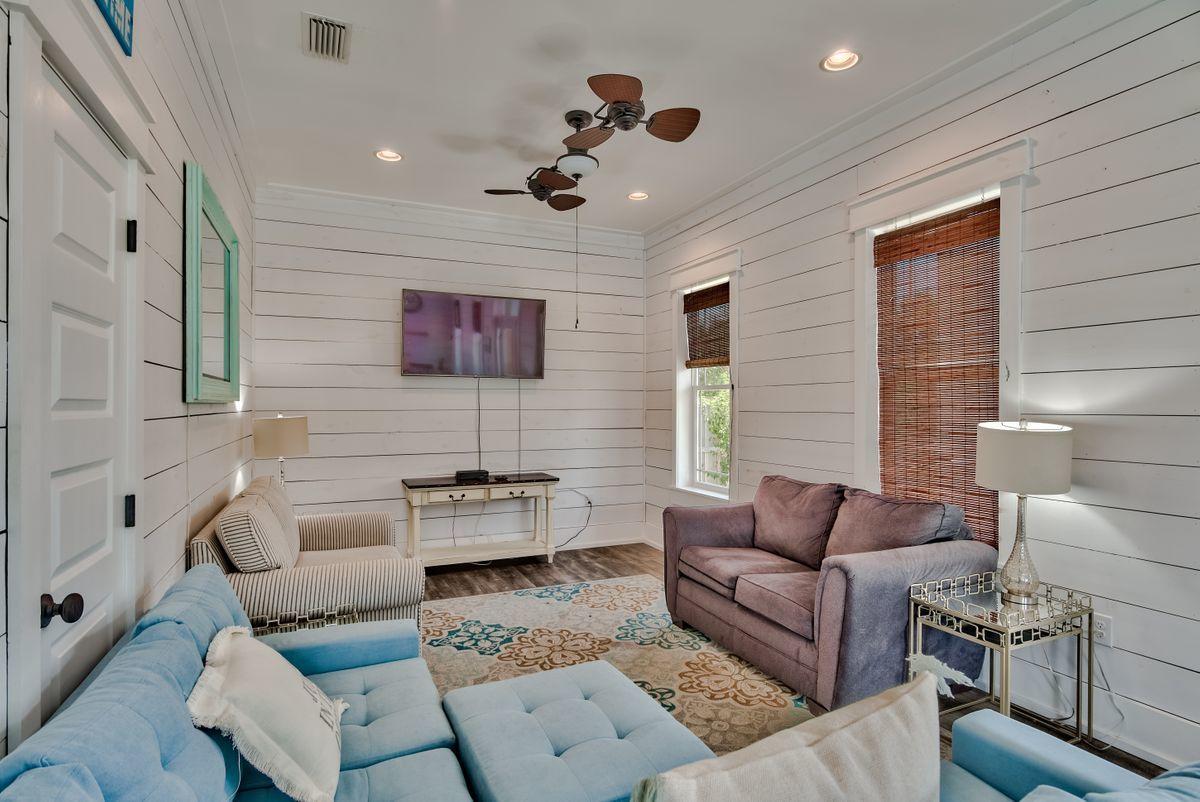 CRYSTAL BEACH - Residential