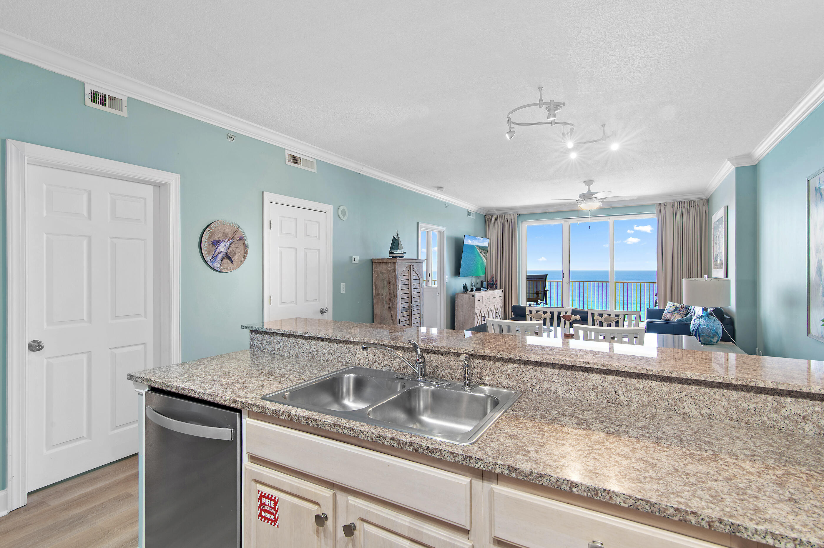 EMERALD ISLE - Residential