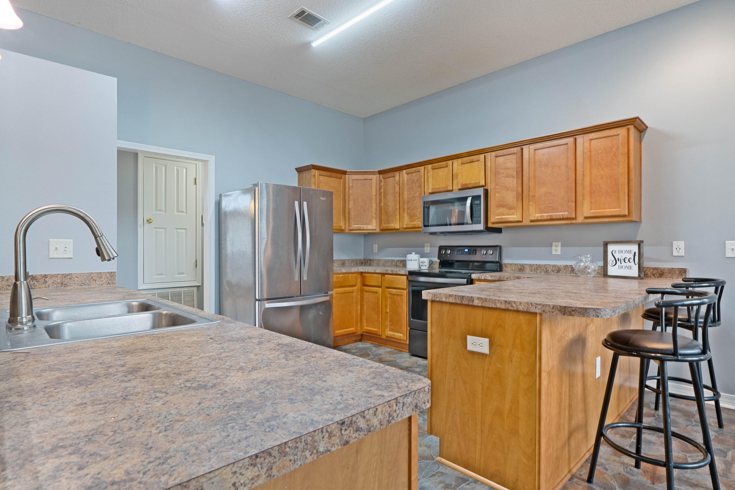 HOLLEY BY THE SEA - Residential