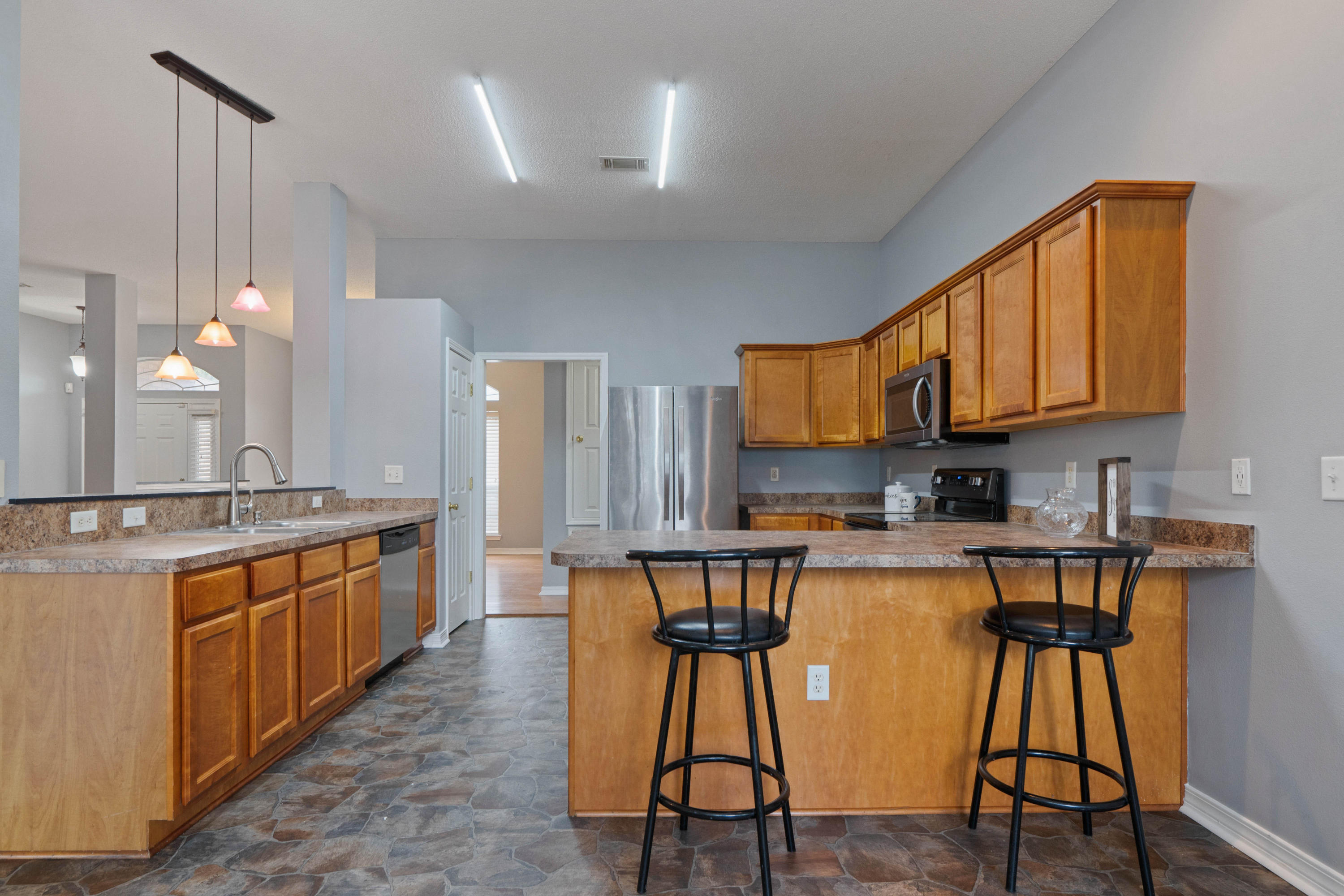 HOLLEY BY THE SEA - Residential