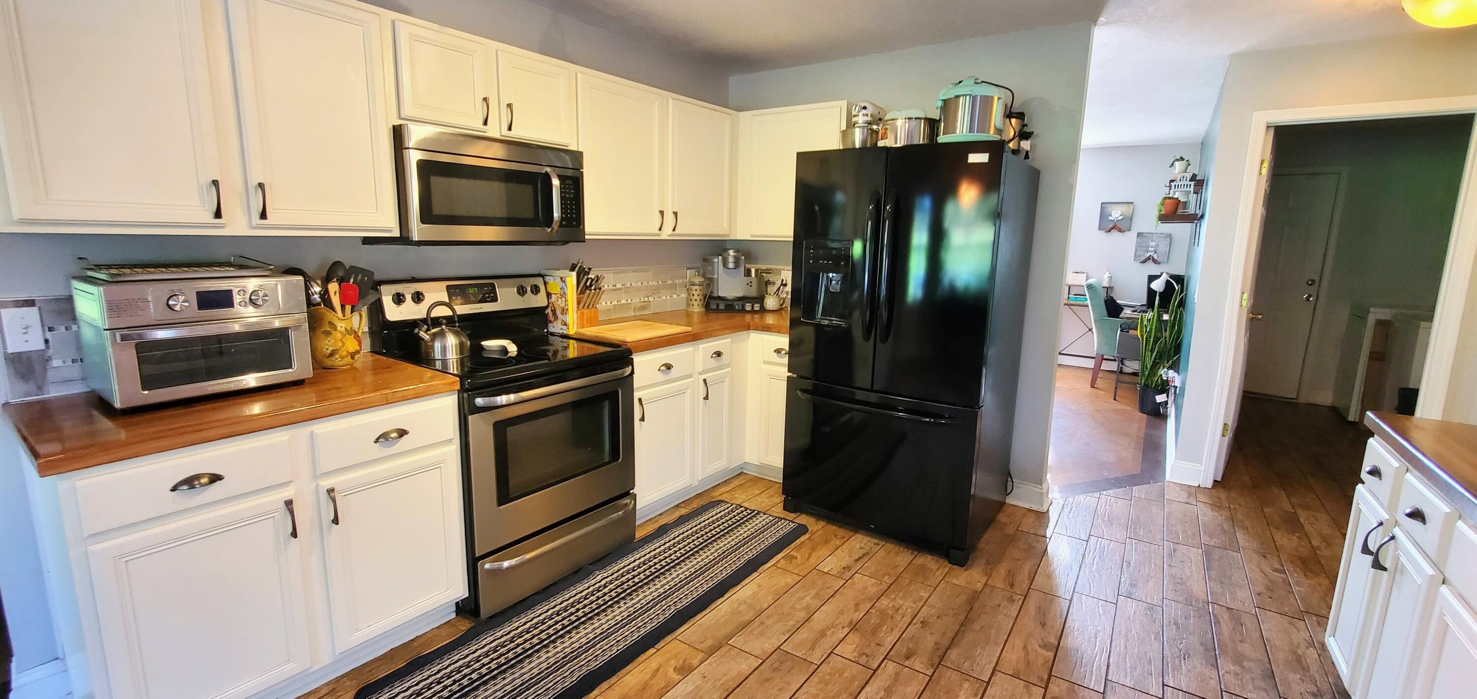 WESTVIEW ESTATES PH 5 - Residential