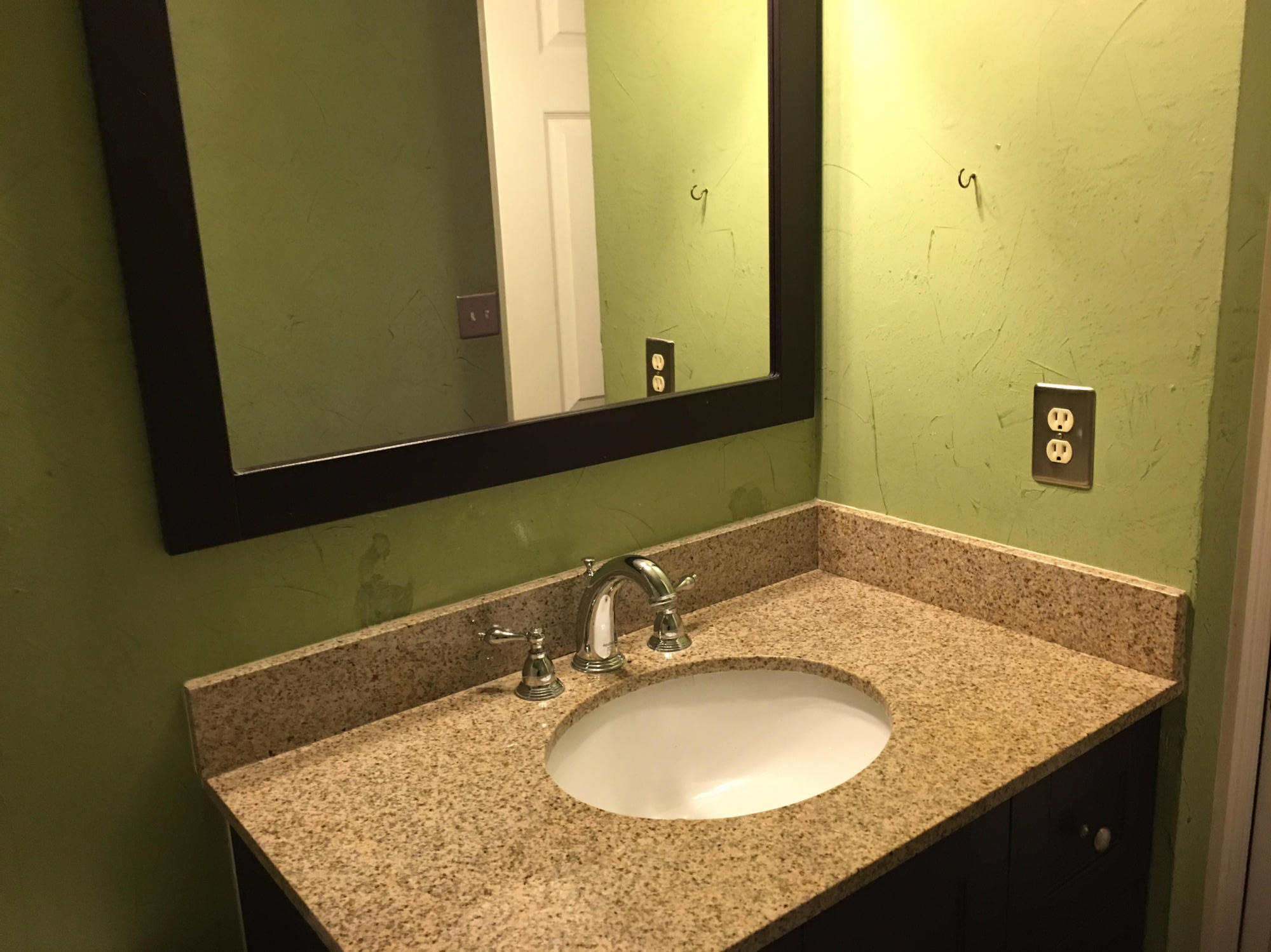 COUNTRYVIEW ESTATES 7TH ADDN - Residential