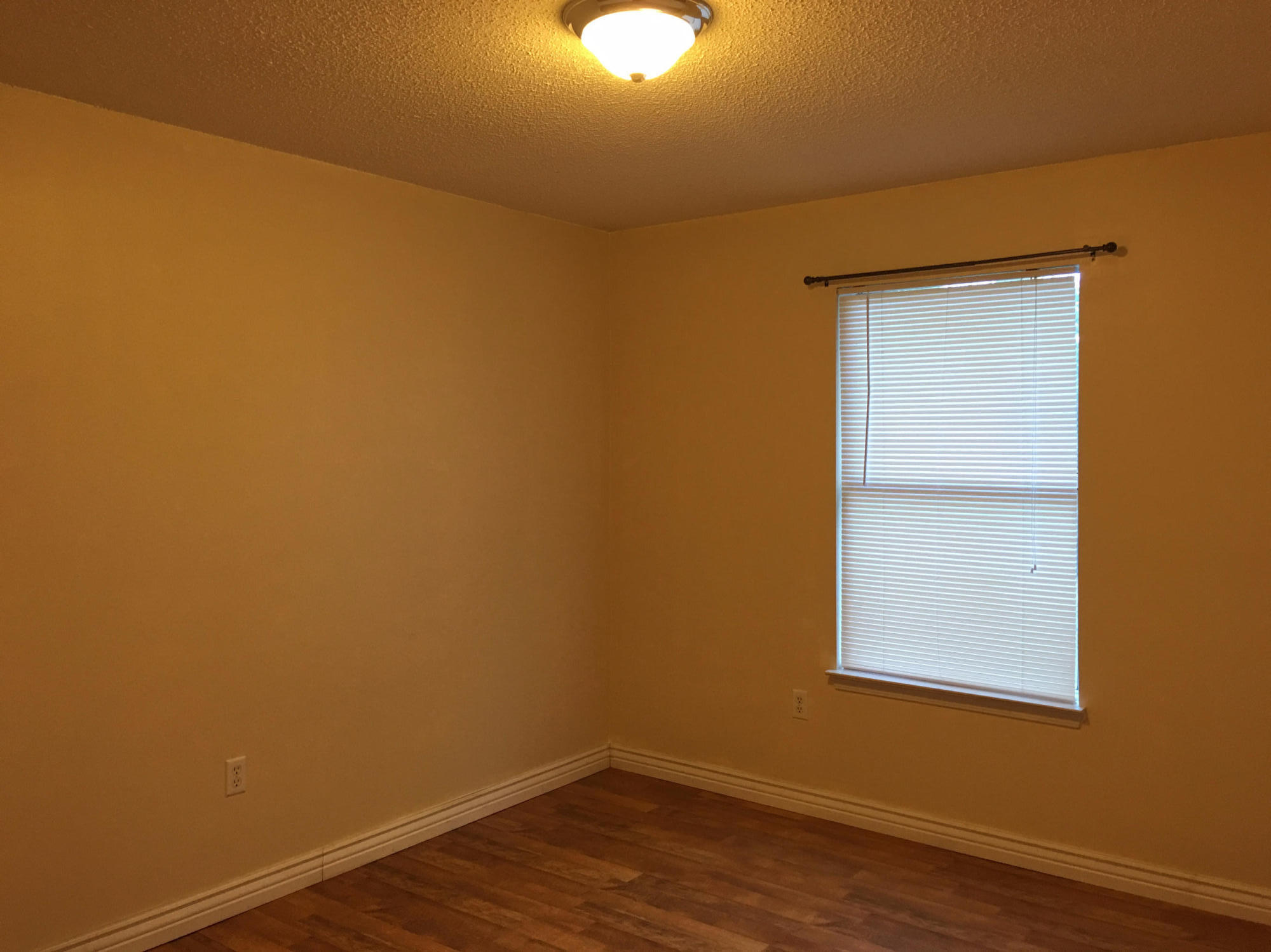 COUNTRYVIEW ESTATES 7TH ADDN - Residential