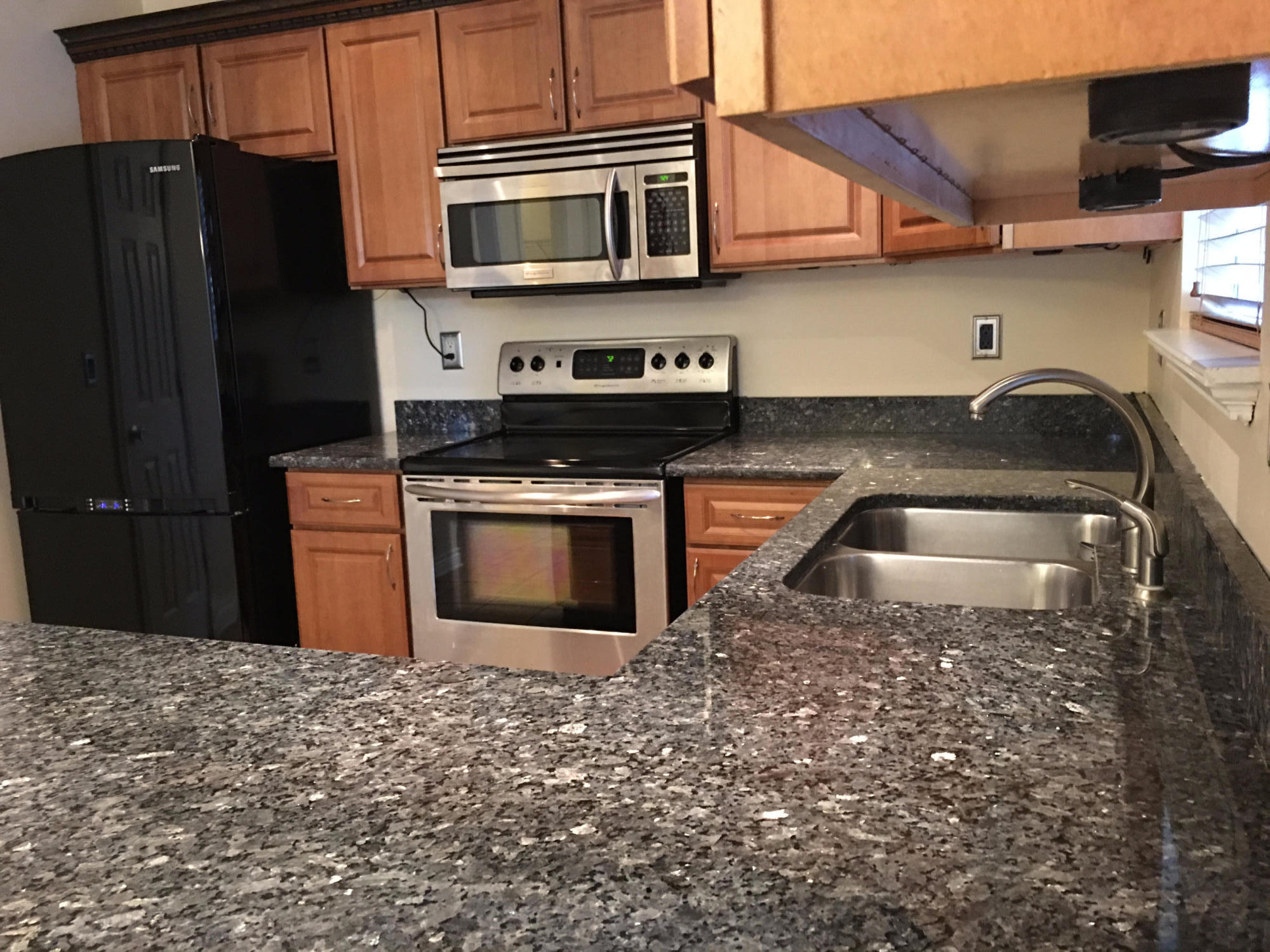 COUNTRYVIEW ESTATES 7TH ADDN - Residential