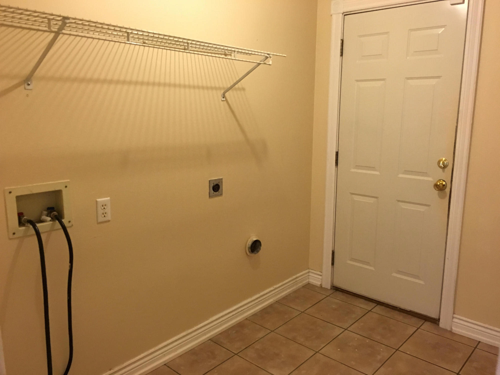 COUNTRYVIEW ESTATES 7TH ADDN - Residential